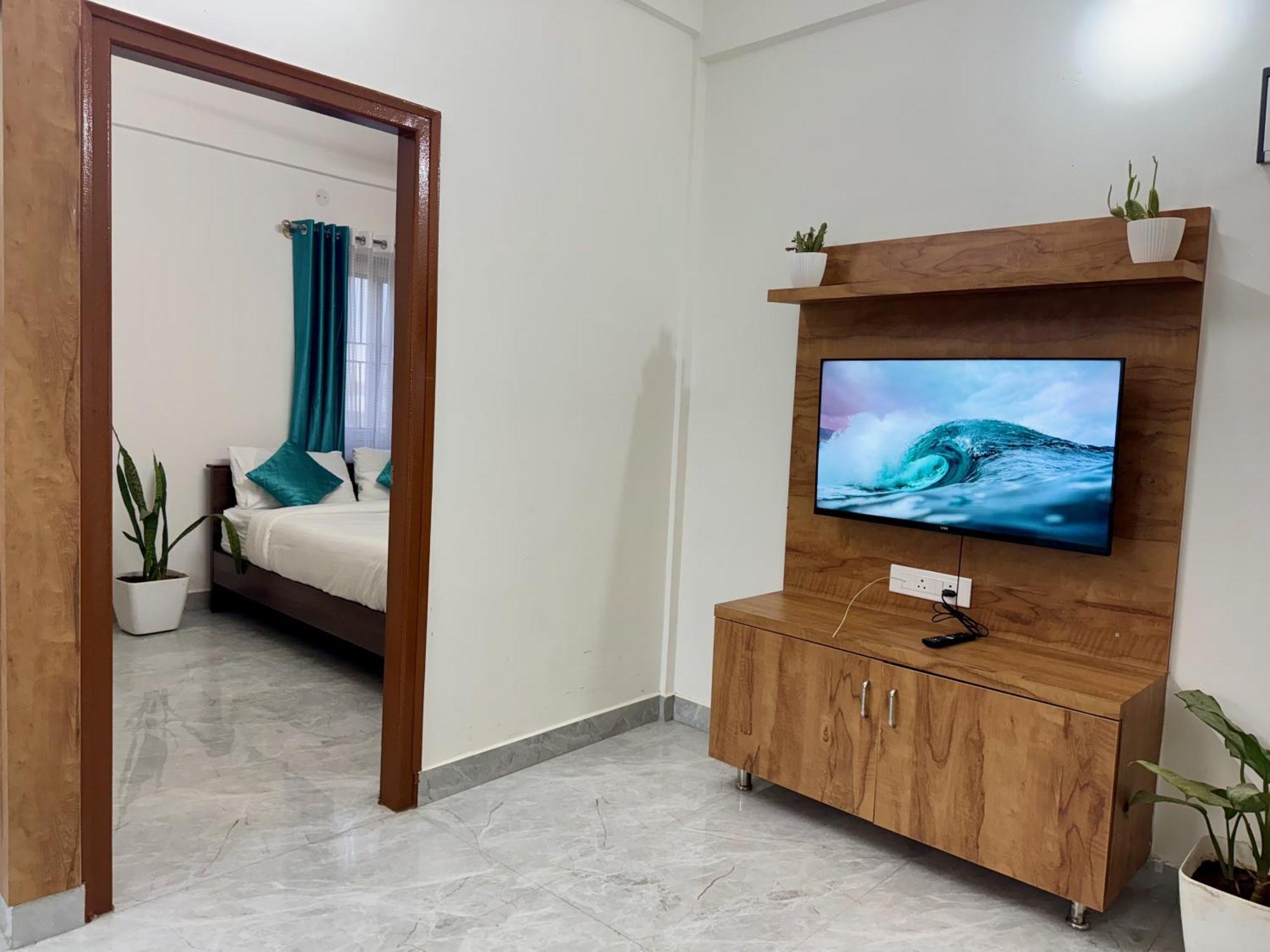 Apartment Truelife Whitefield - Premium 1 Bhk - Prime Location - Easy Access To Main Rd - Metro - Itpl - Fast Wifi - Kitchen - Smart Tv - Power Backup - Park - Garden Views *