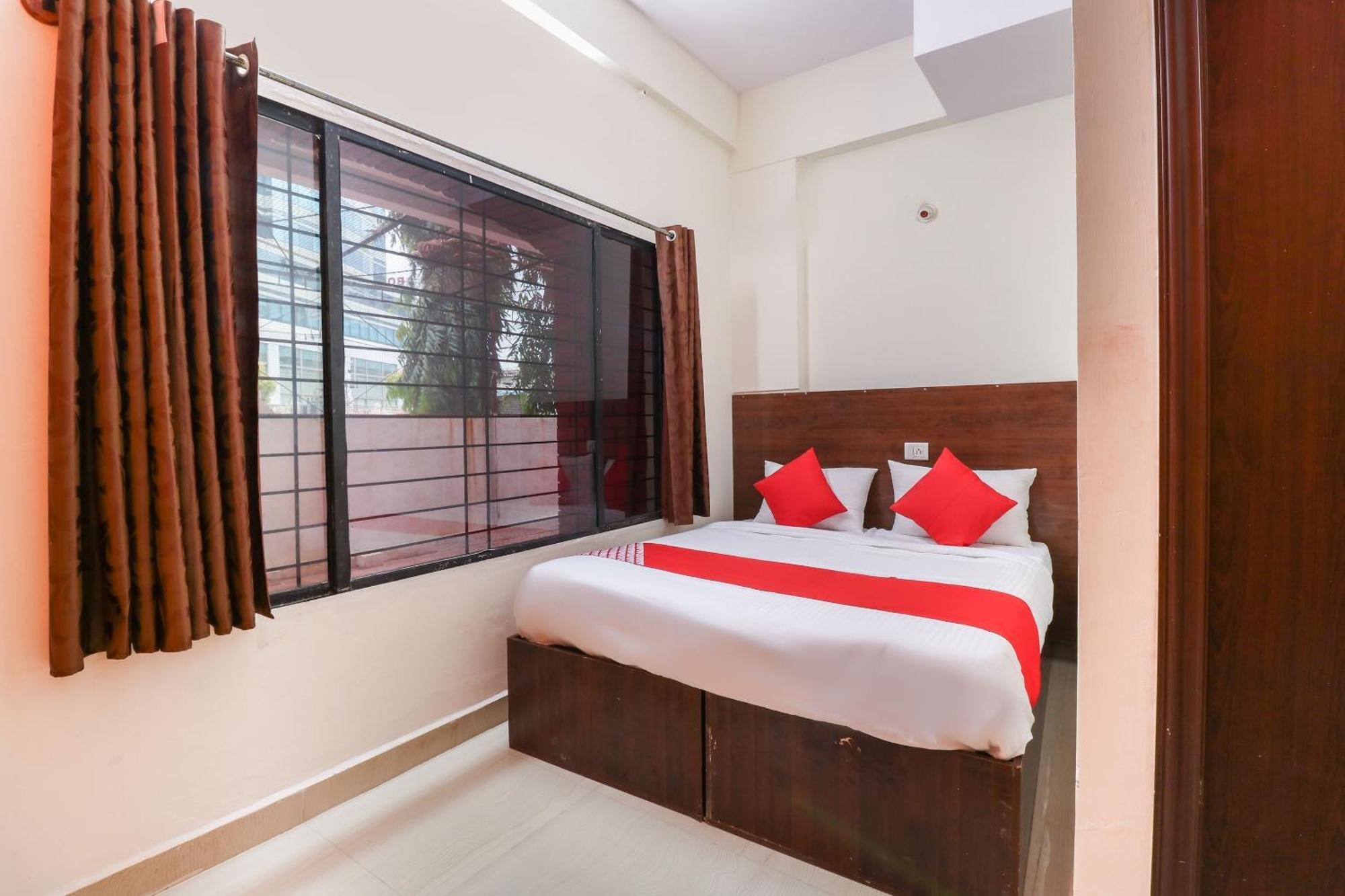 O The Royal International Hotel Bangalore