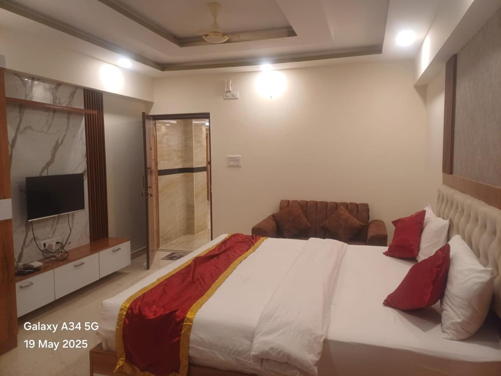 Apartment Elegant And