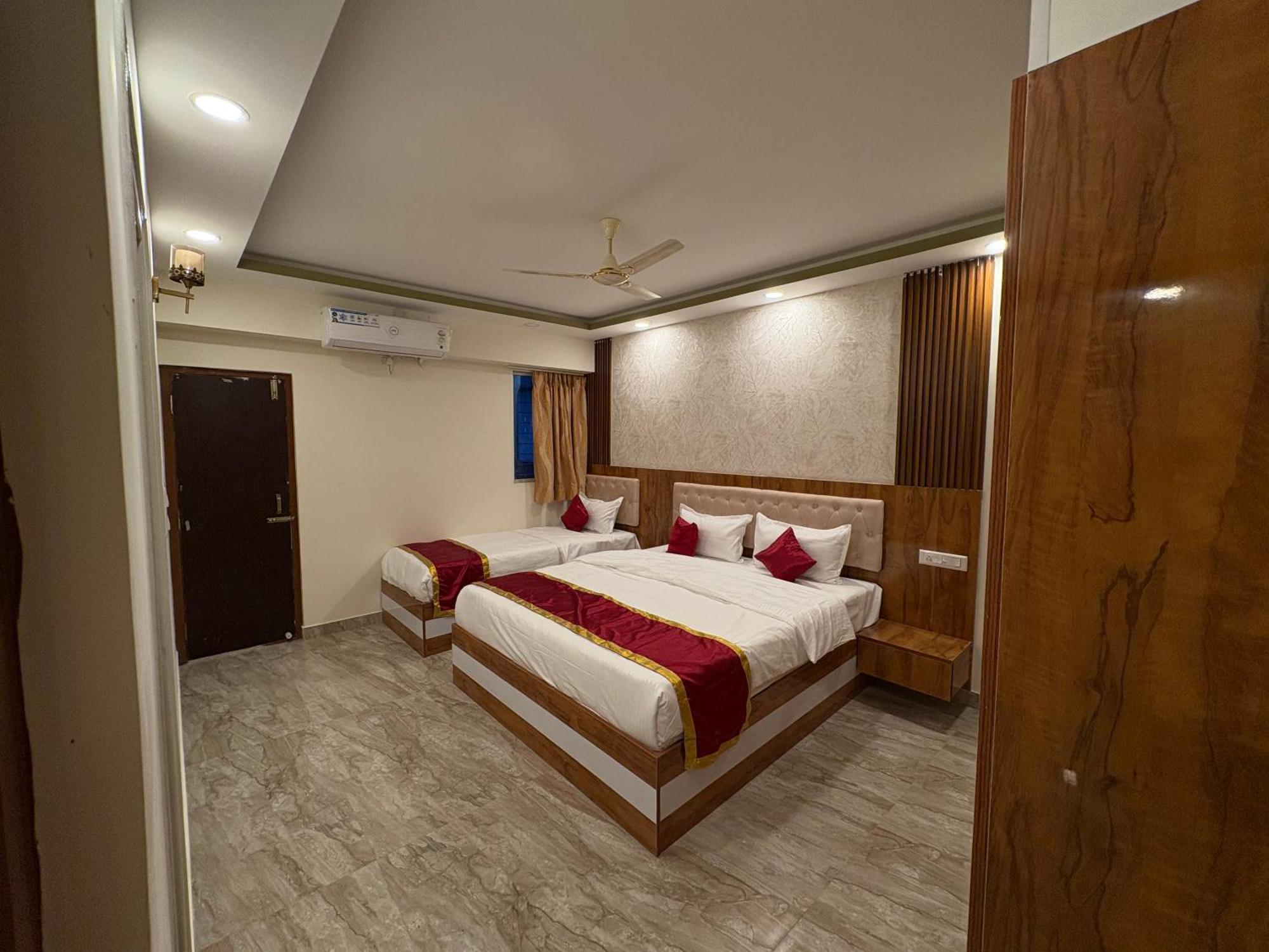 Elegant And Bangalore