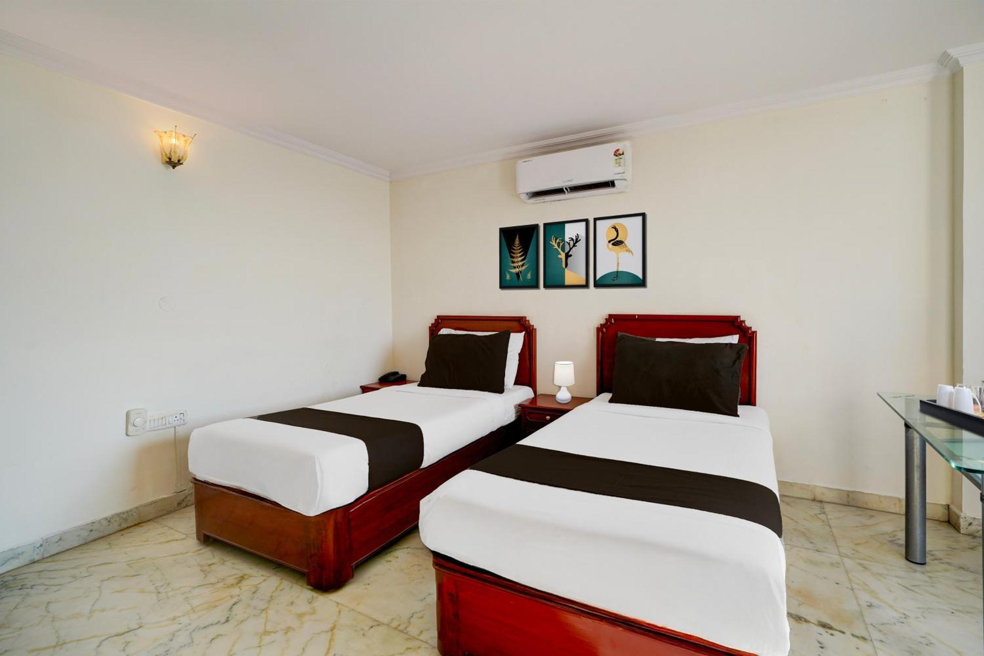 Super Townhouse Civil Aviation Hal Road Hotel 3*