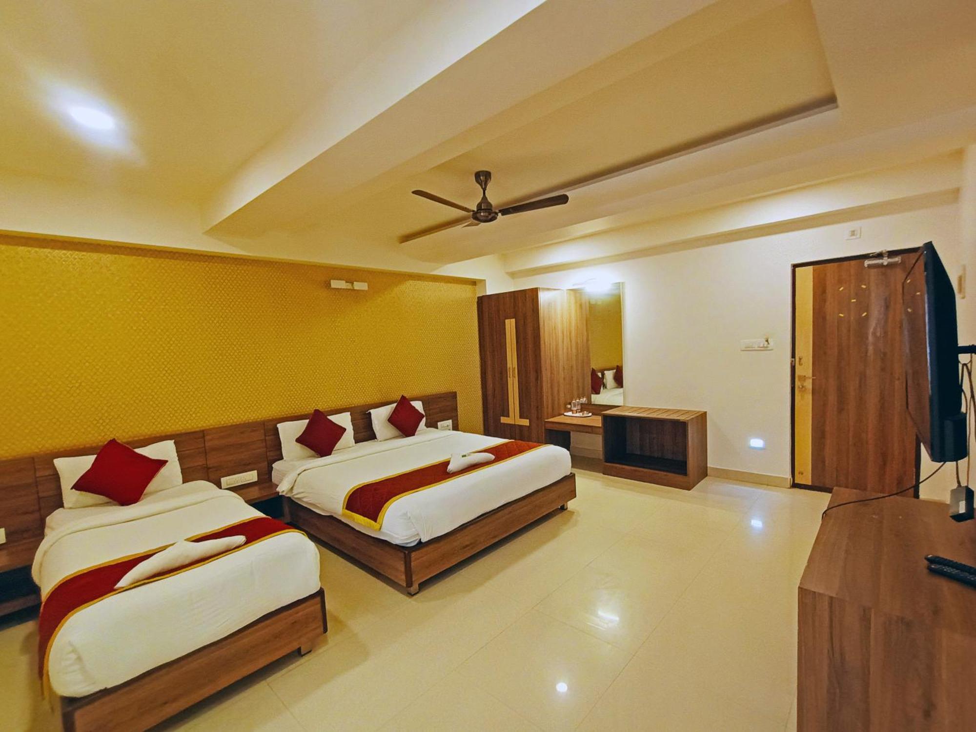 Hotel G Comforts Electronics 2*