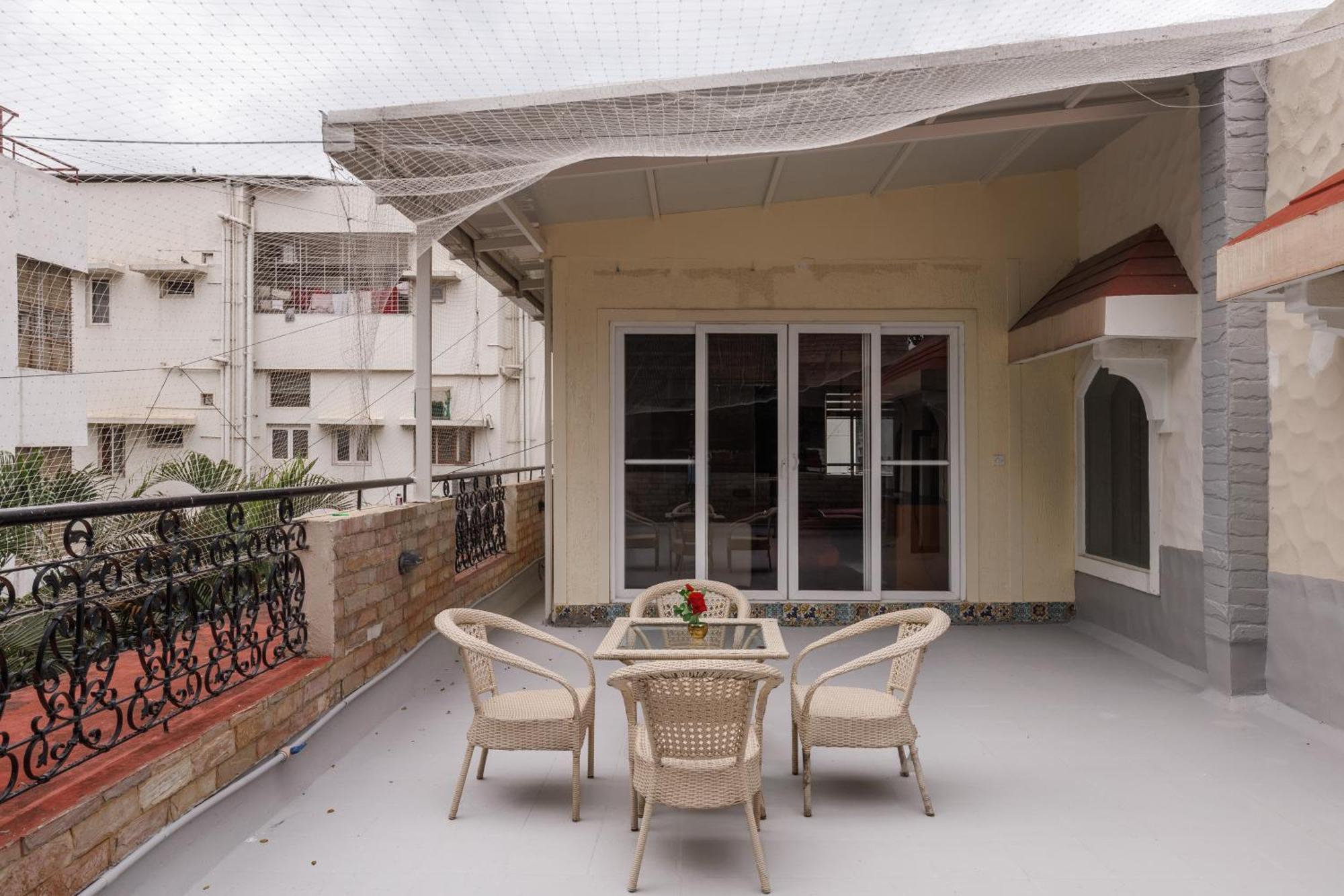 Casabella By Red Olive Pvt Terrace Lavelle Rd 30 Nights Minimum Apartment