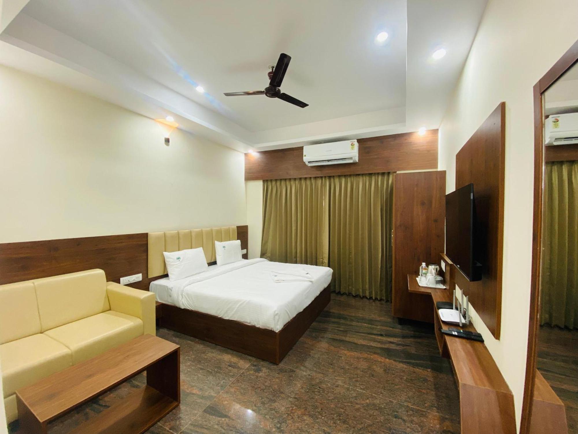 Hotel Sahara Tree Bangalore
