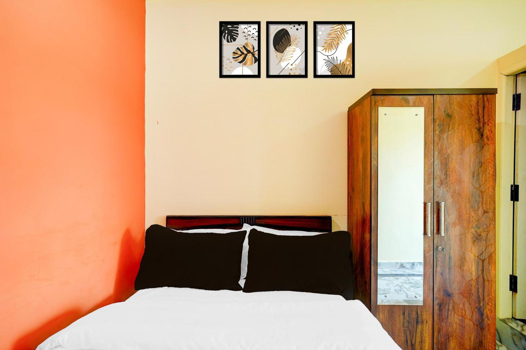 Super O Ramachandrapuram Formerly Known Nataraja Boarding & Hotel *