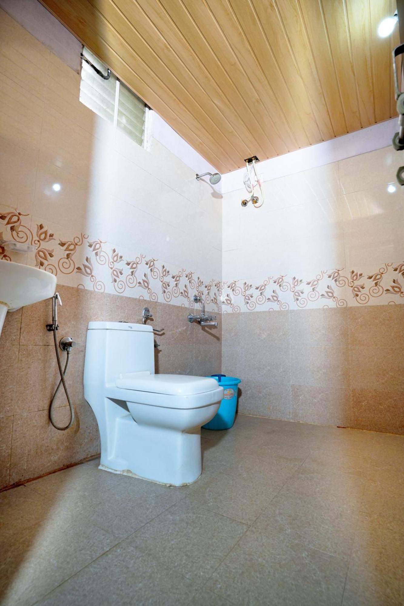 Serviced With Kitchen Near Manyata Tech Park, Bhartiya - Kothanur, Apartment Bangalore