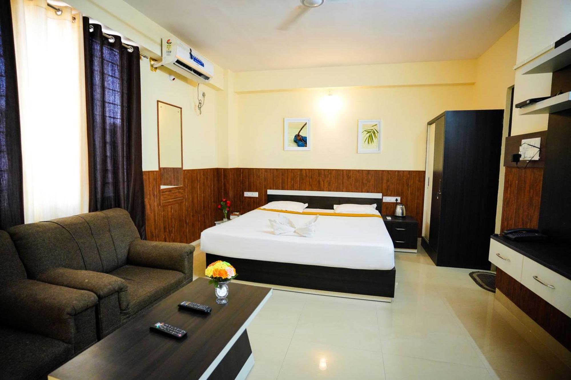 Serviced With Kitchen Near Manyata Tech Park, Bhartiya - Kothanur, Apartment *