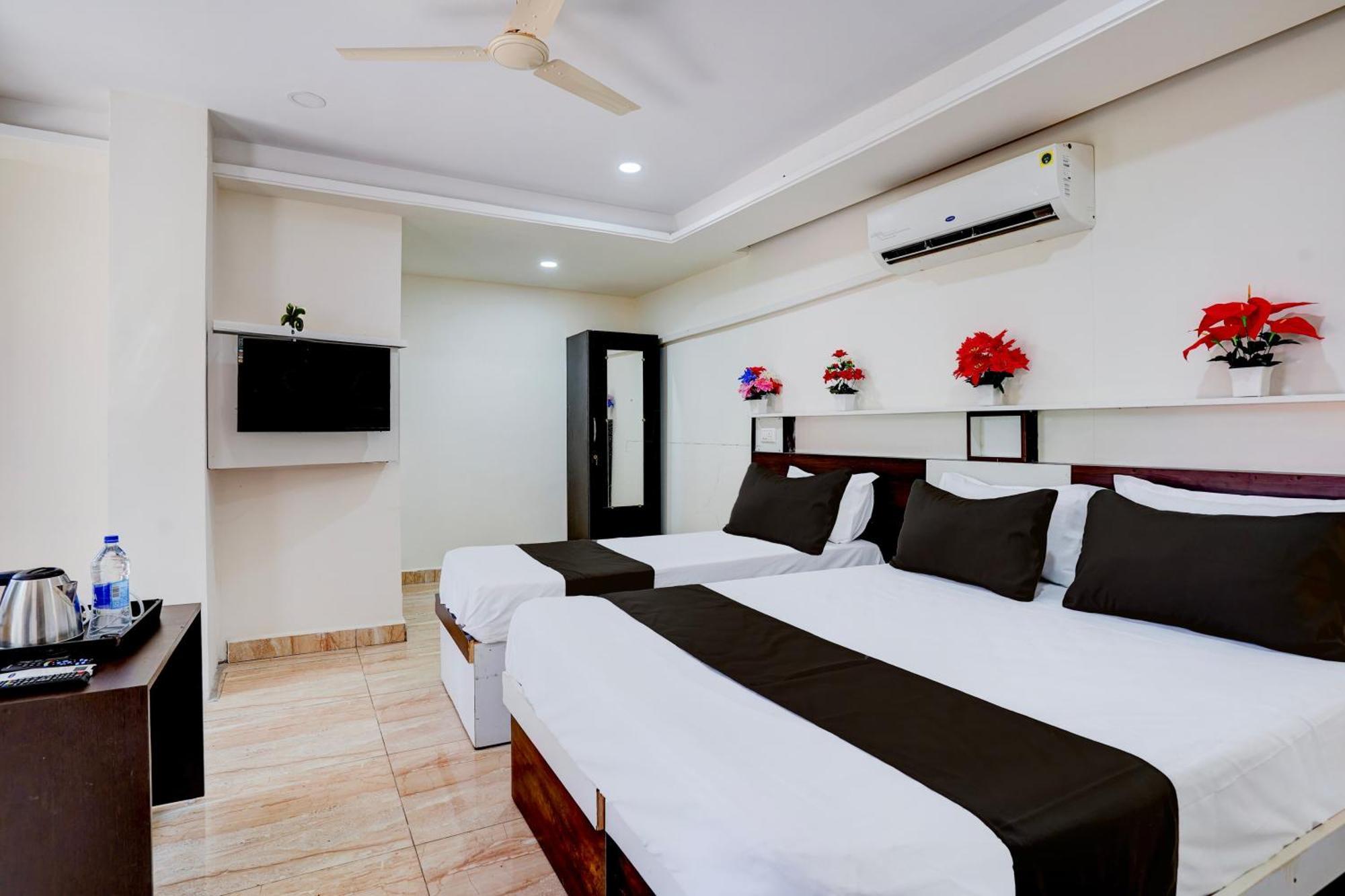Hotel O Sgr Palace