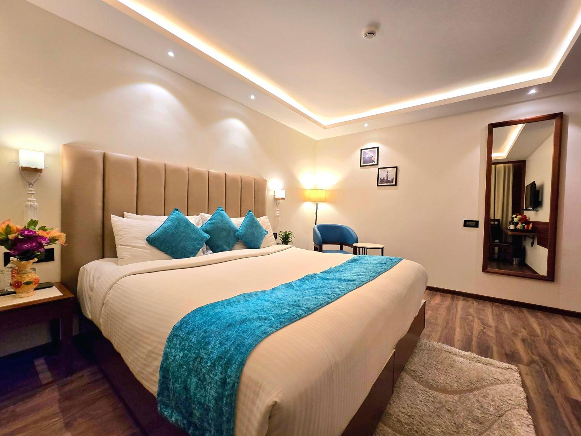 Ayra Boutique Hotel
