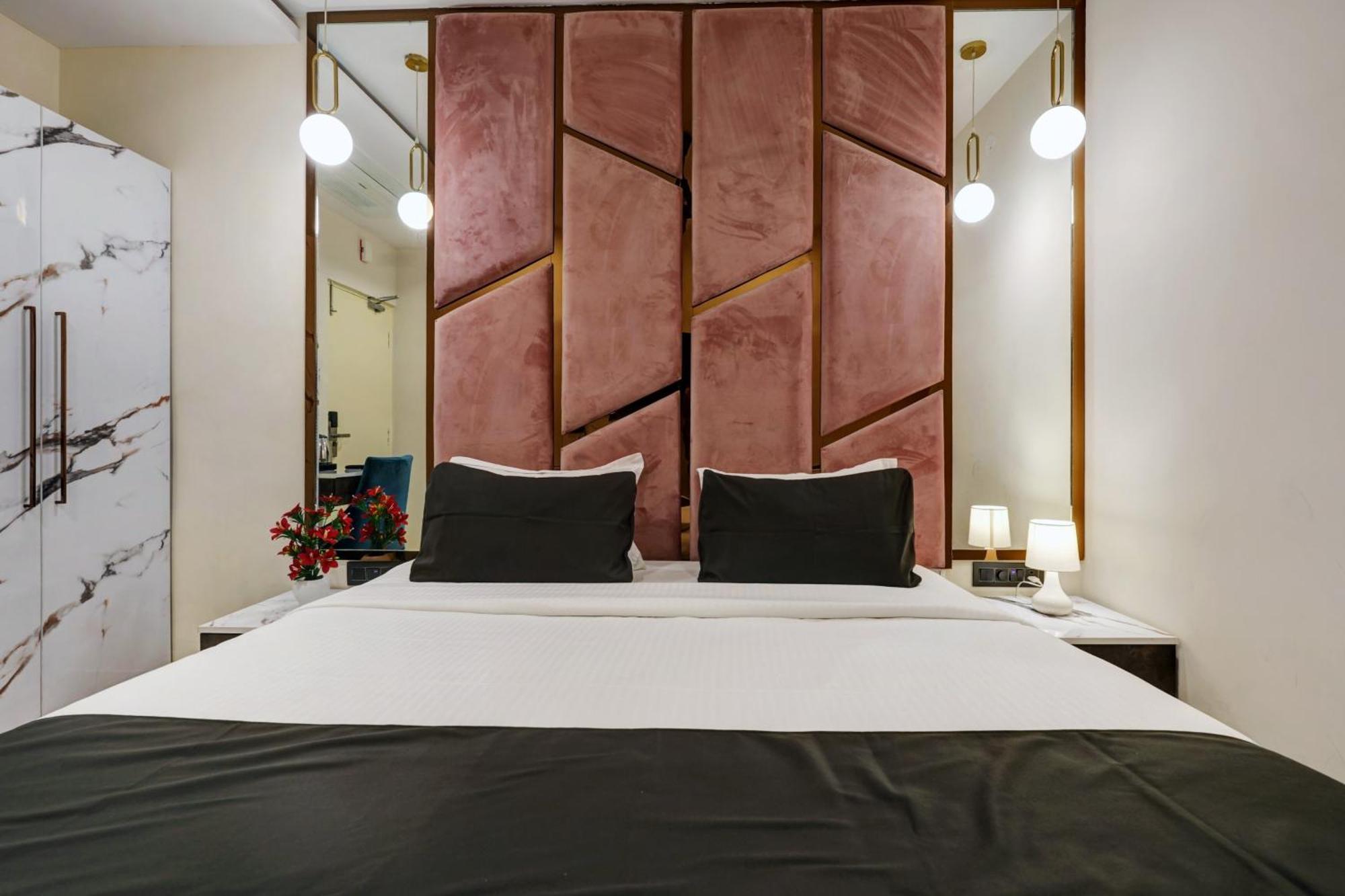 Hotel Astra & - Koramangala