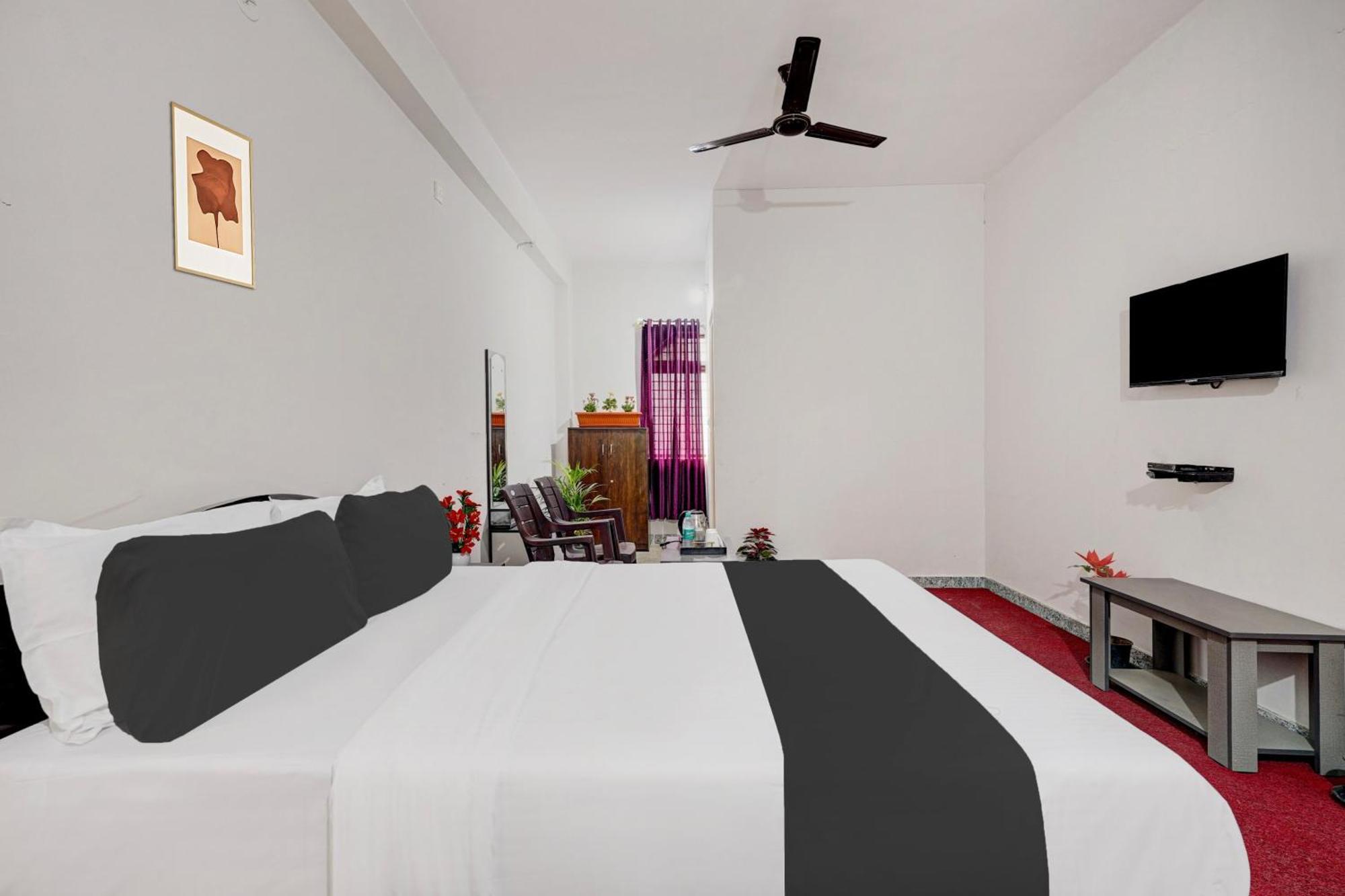 Shravanya Comforts 4* Bangalore