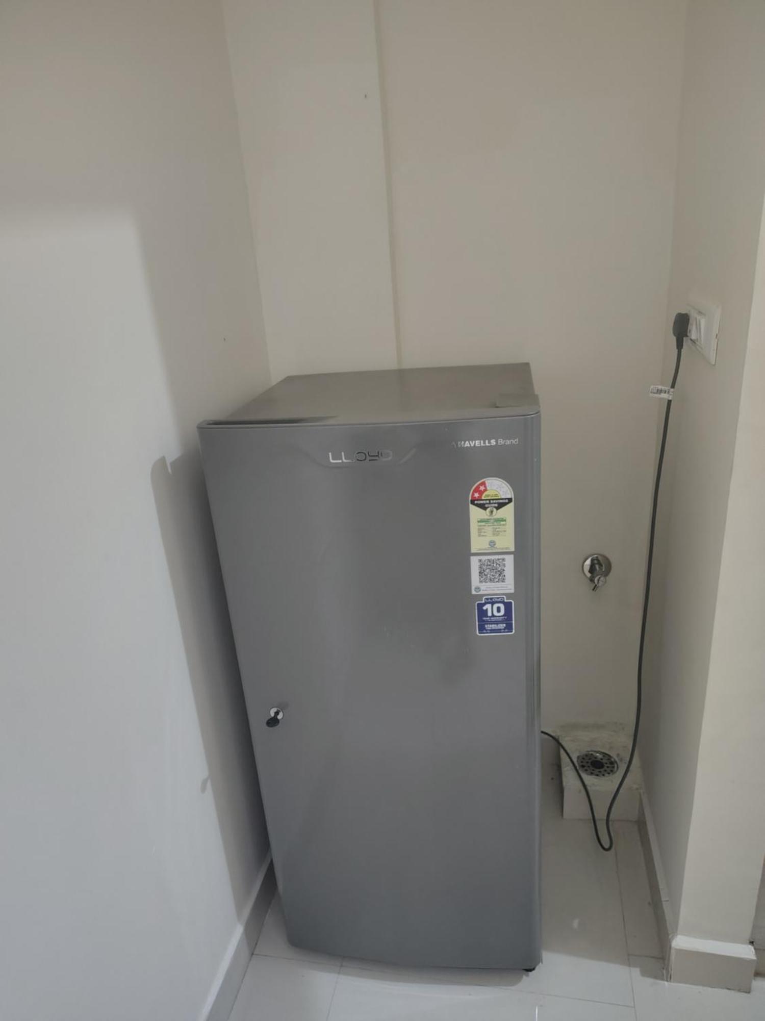 The Cave Urban Touch 1bhk Apartment