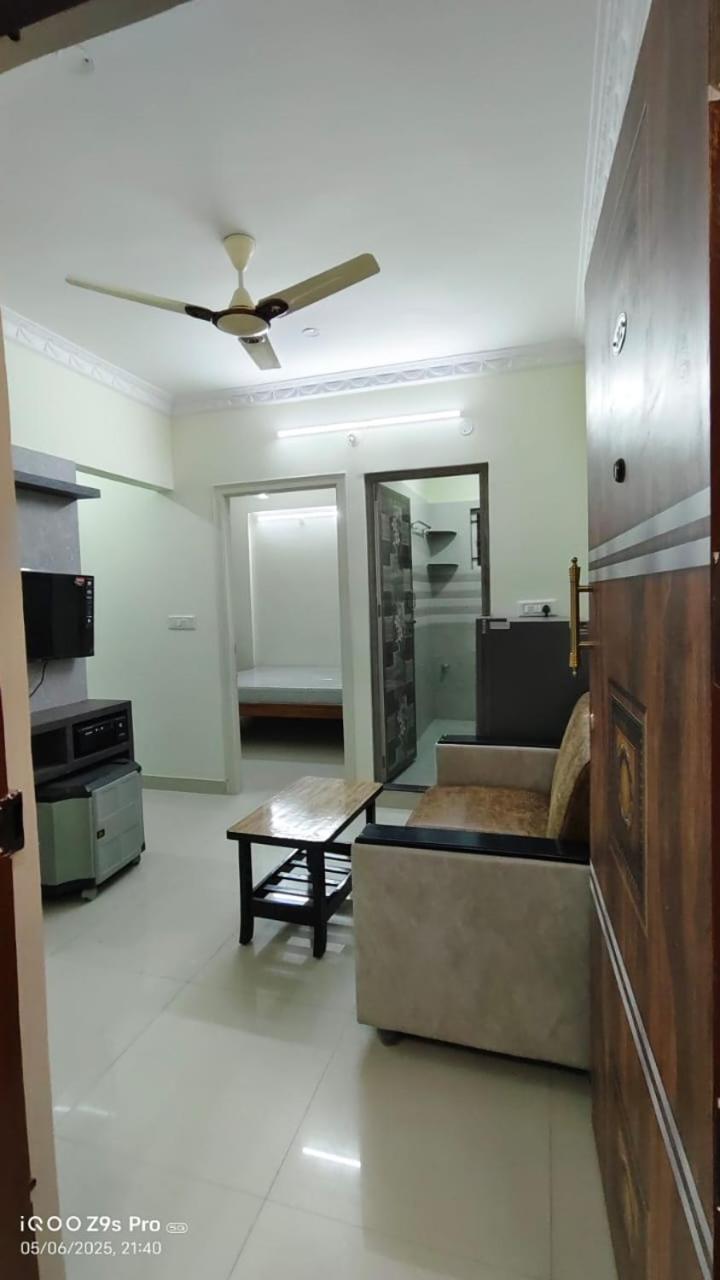 The Cave Urban Touch 1bhk * Bangalore