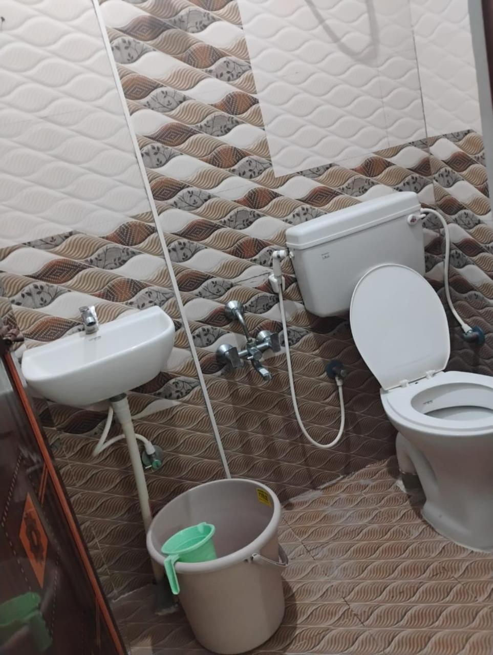 Bed & Breakfast S V Bangalore