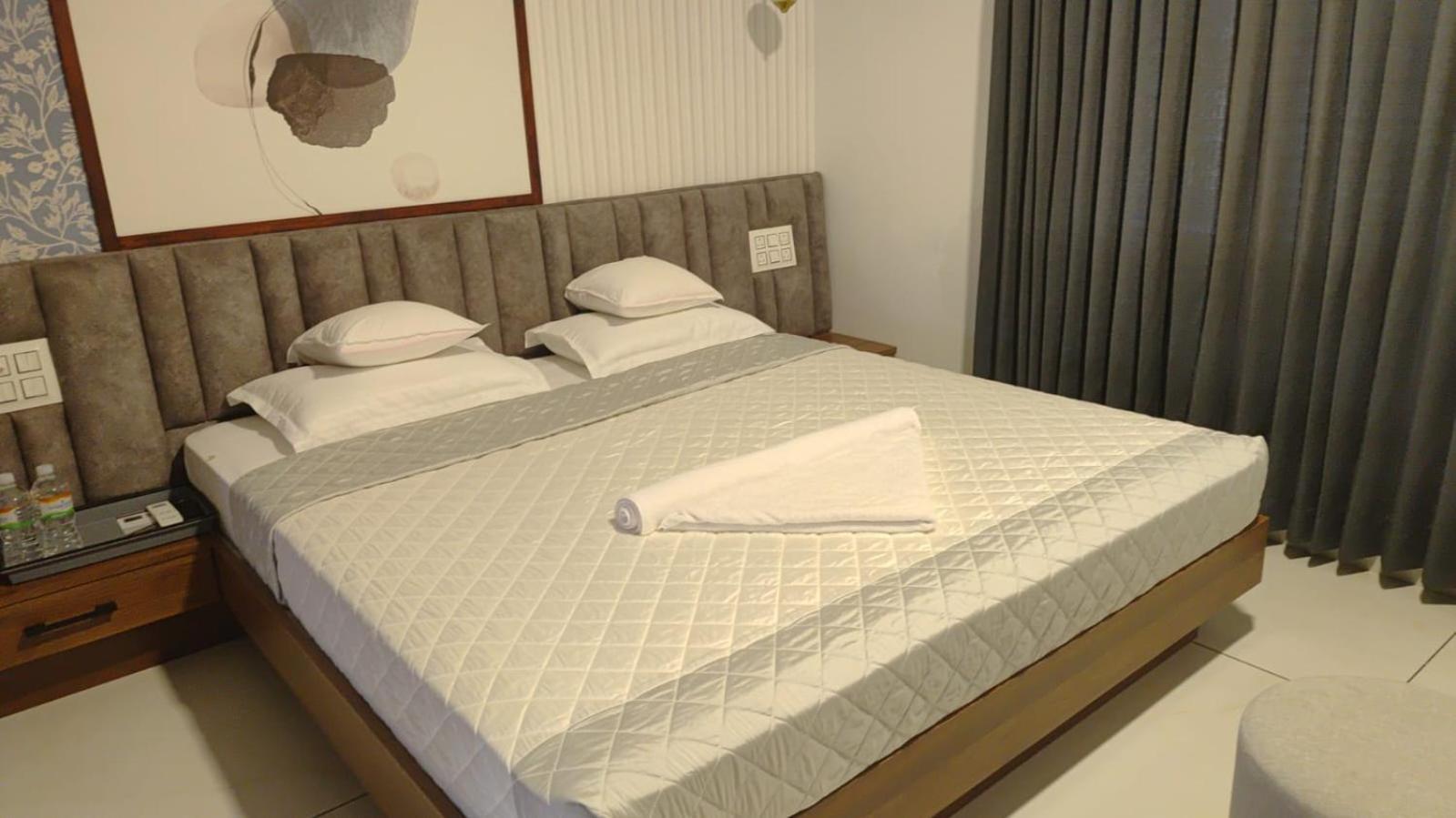Xyz Hotel