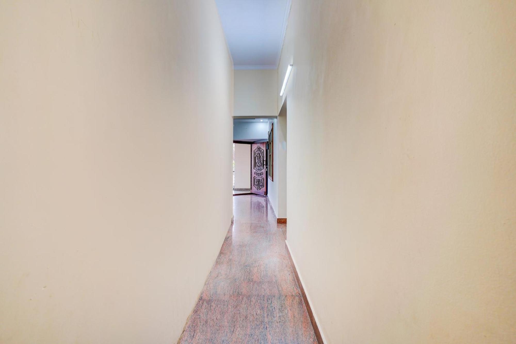 Spot On Heaven Residency Hotel 2*