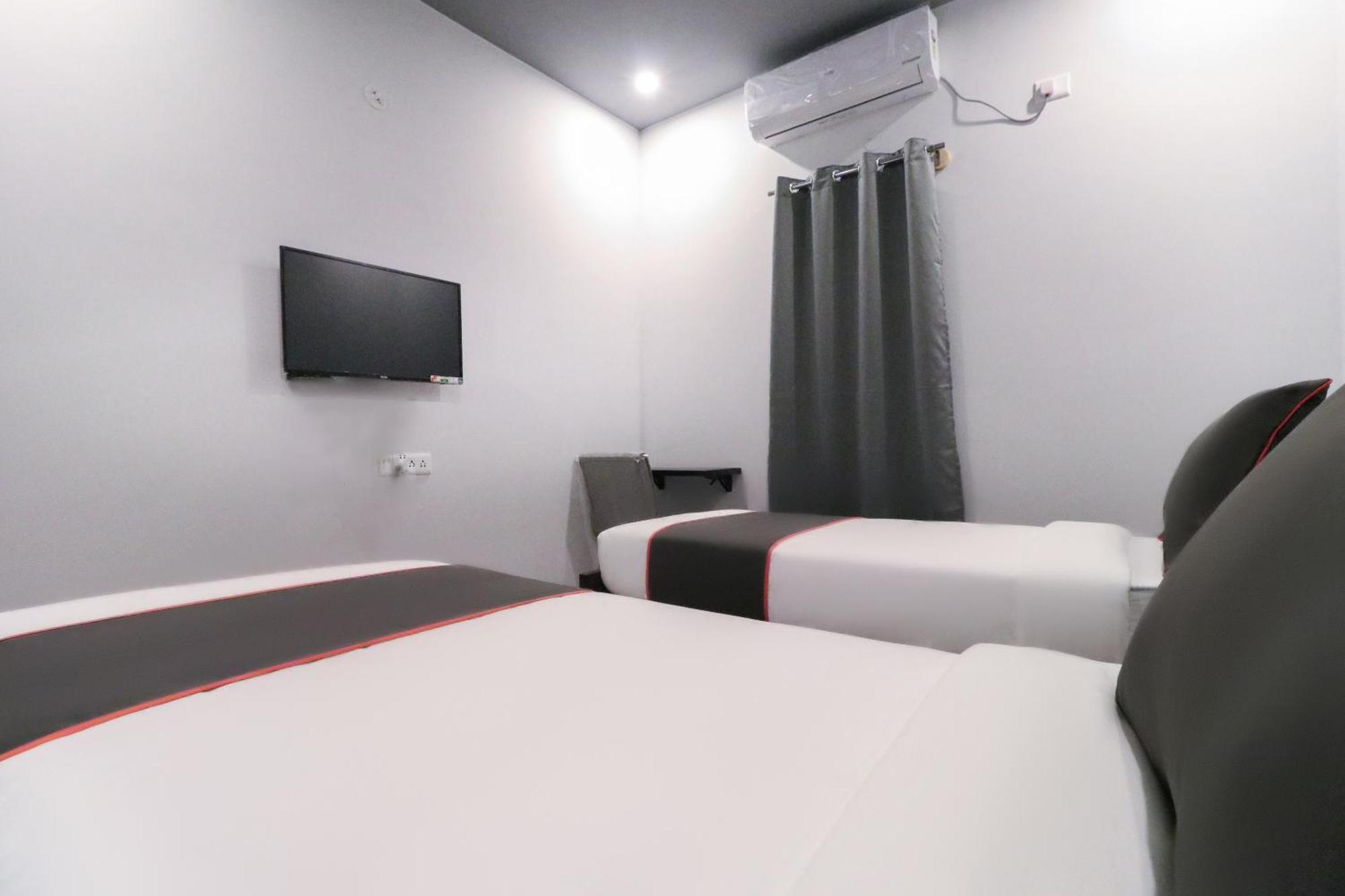 Hotel O Ira Sathyajyothi Comfort Bangalore