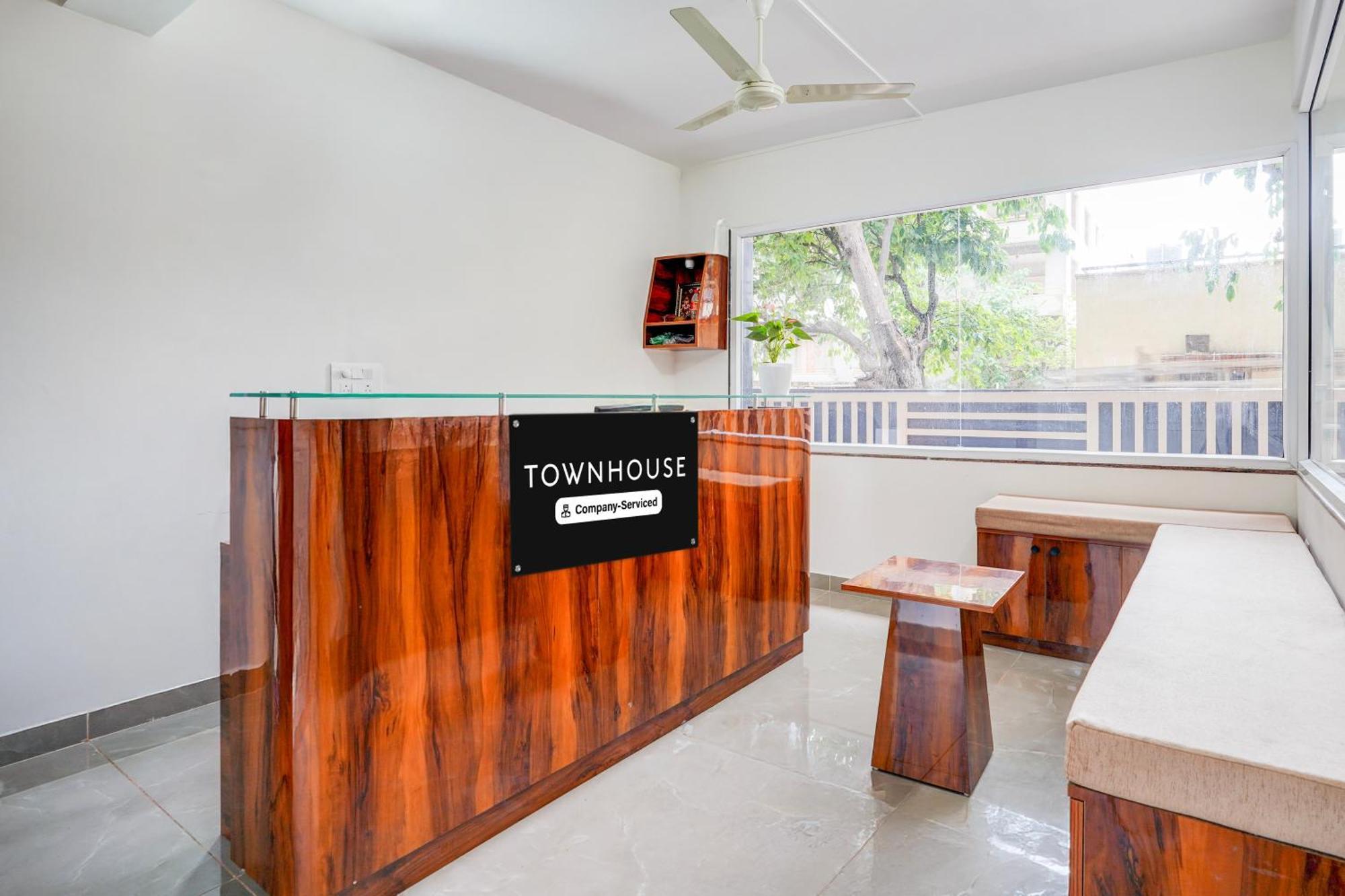 Hotel Super Townhouse Hebbal Dasarahalli Formerly Otium *