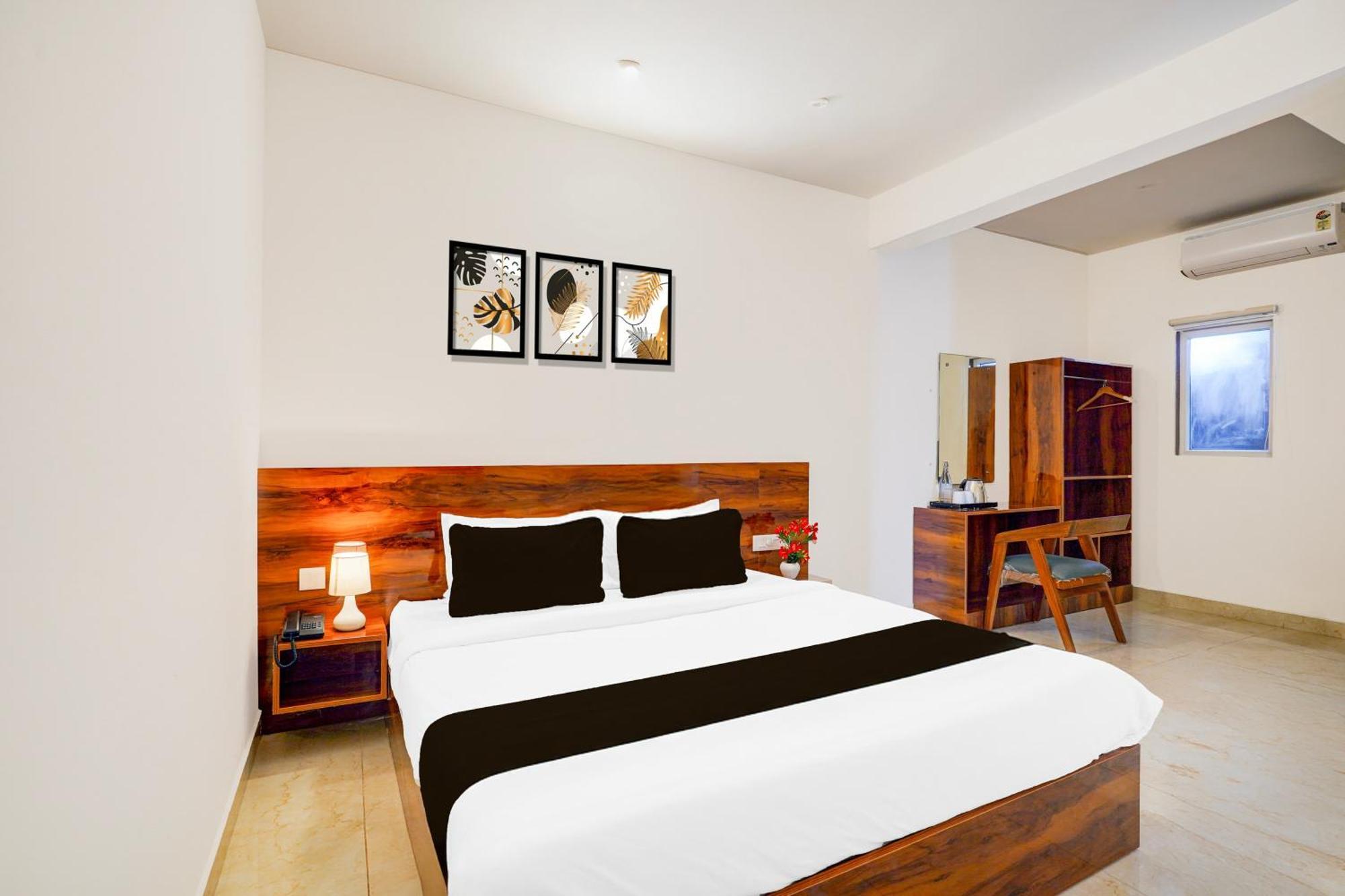 Super Townhouse Hebbal Dasarahalli Formerly Otium *