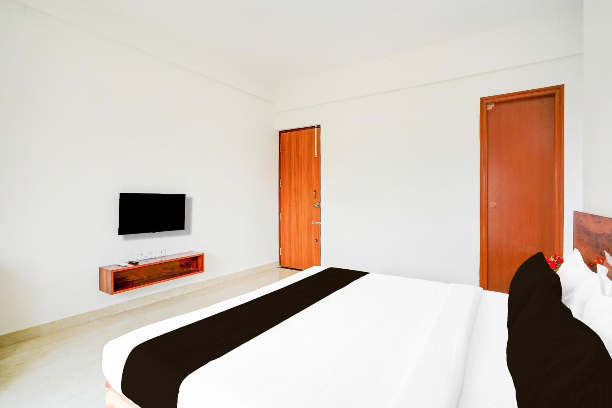 Super Townhouse Hebbal Dasarahalli Formerly Otium Hotel