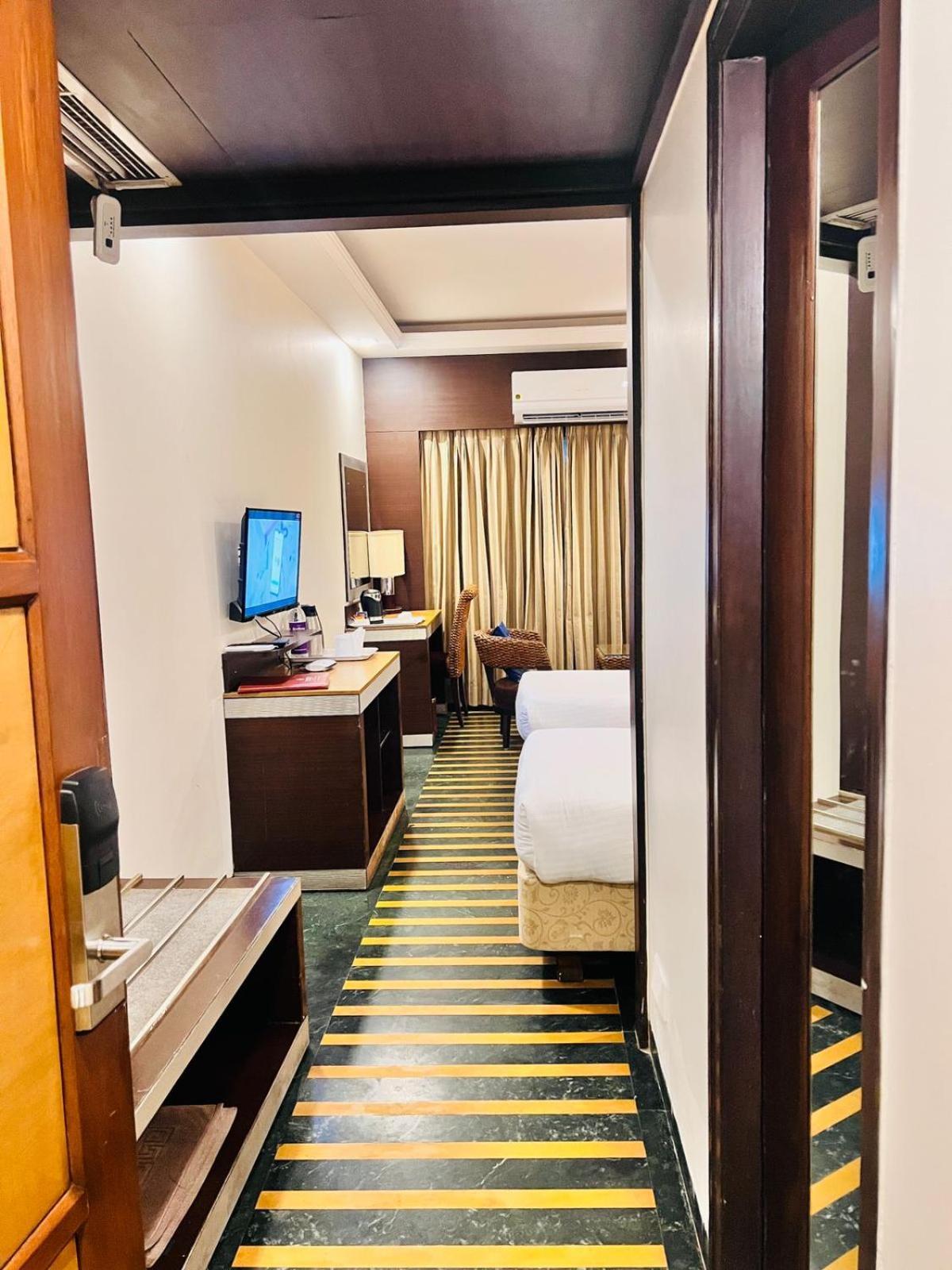 Hotel Dr Rajkumar International Bangalore