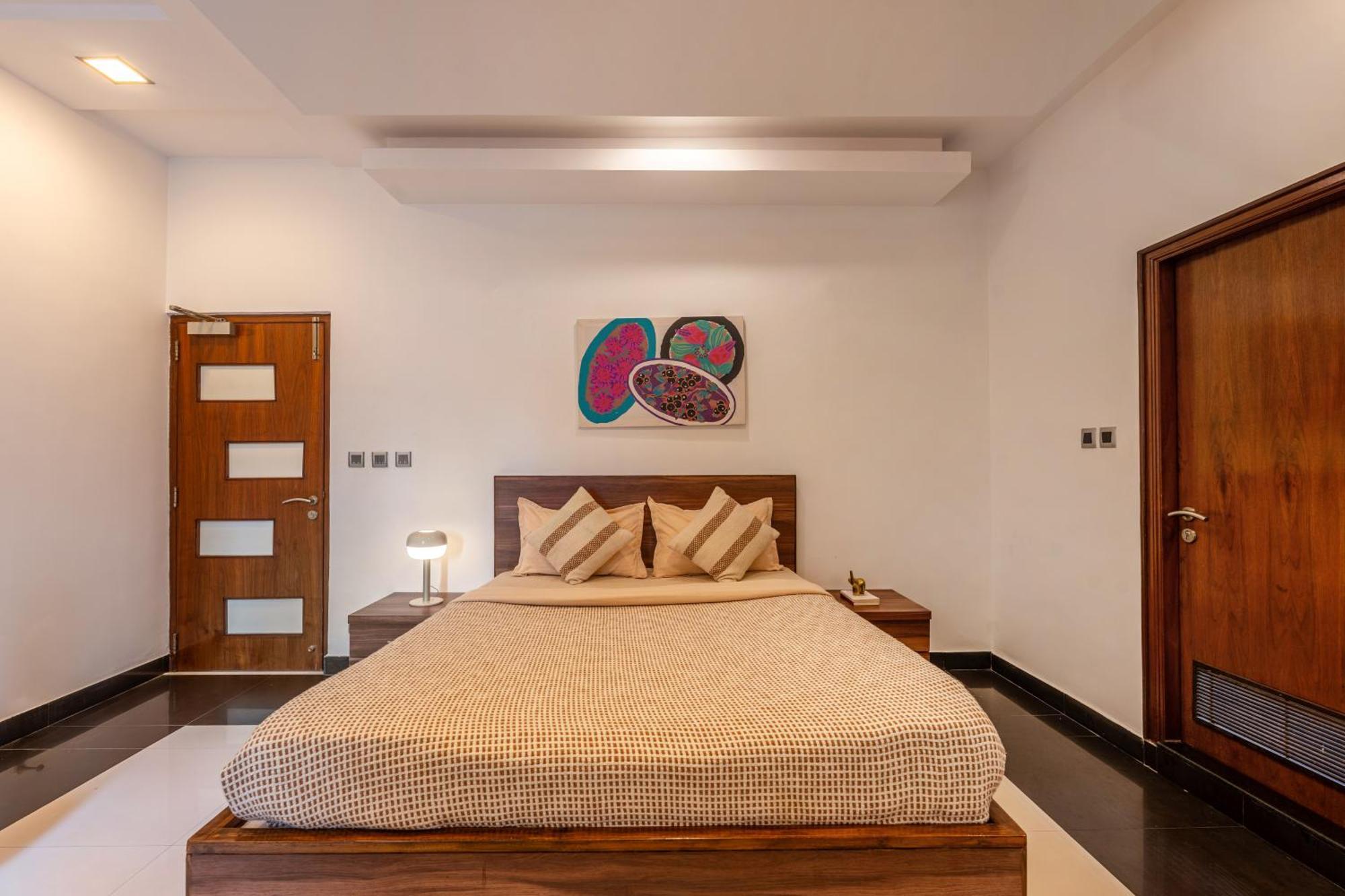 Homestay 4 Bhk Luxury Penthouse- Sliceinn Velvet, Wilson Garden, Bangalore
