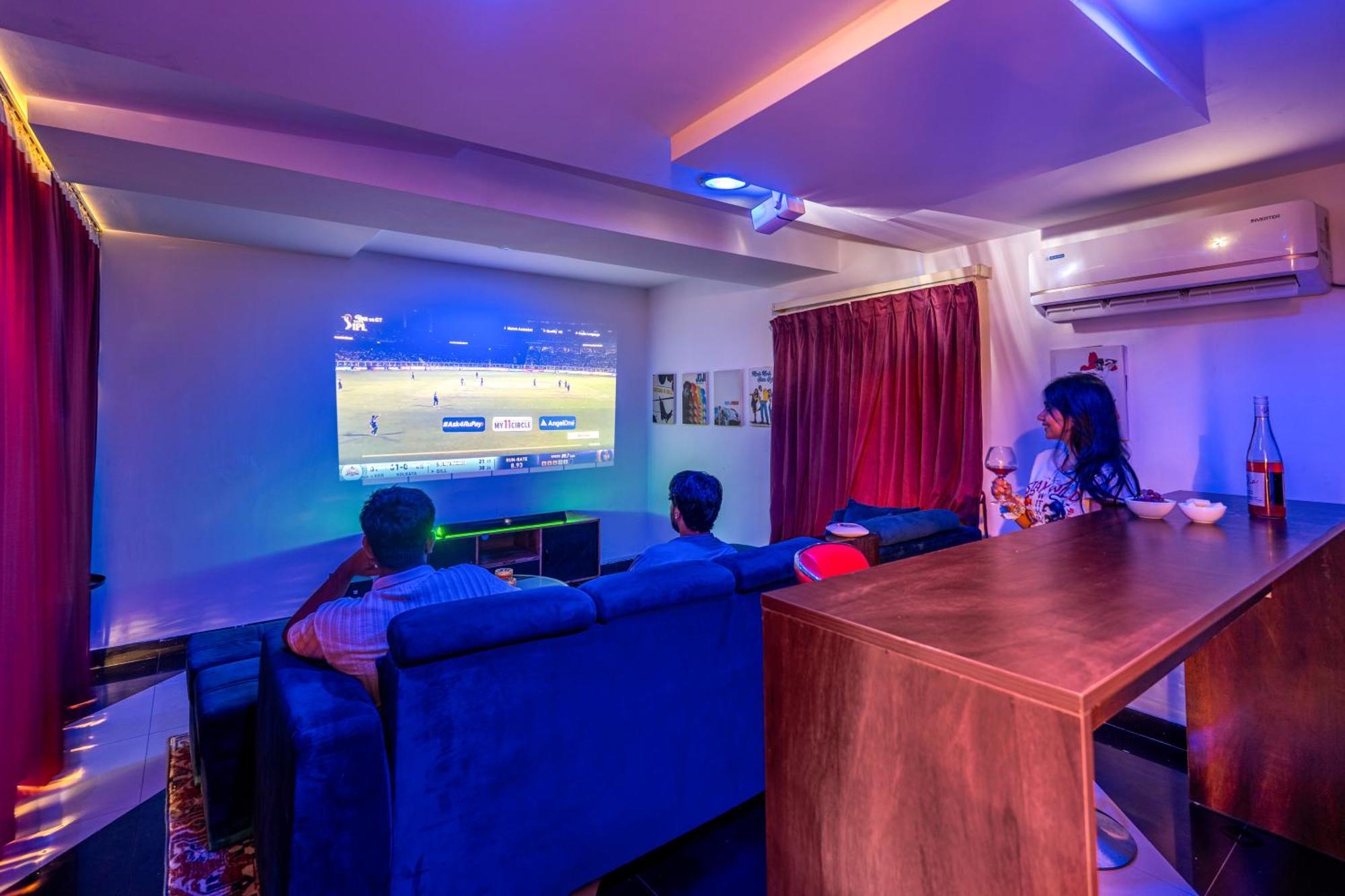 4 Bhk Luxury Penthouse- Sliceinn Velvet, Wilson Garden,
