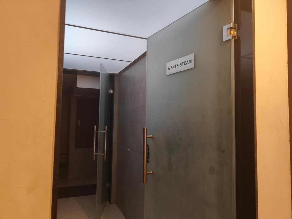 Apartment Spacious 3 Bhk Inhigher Flr With Sunset, View Bangalore