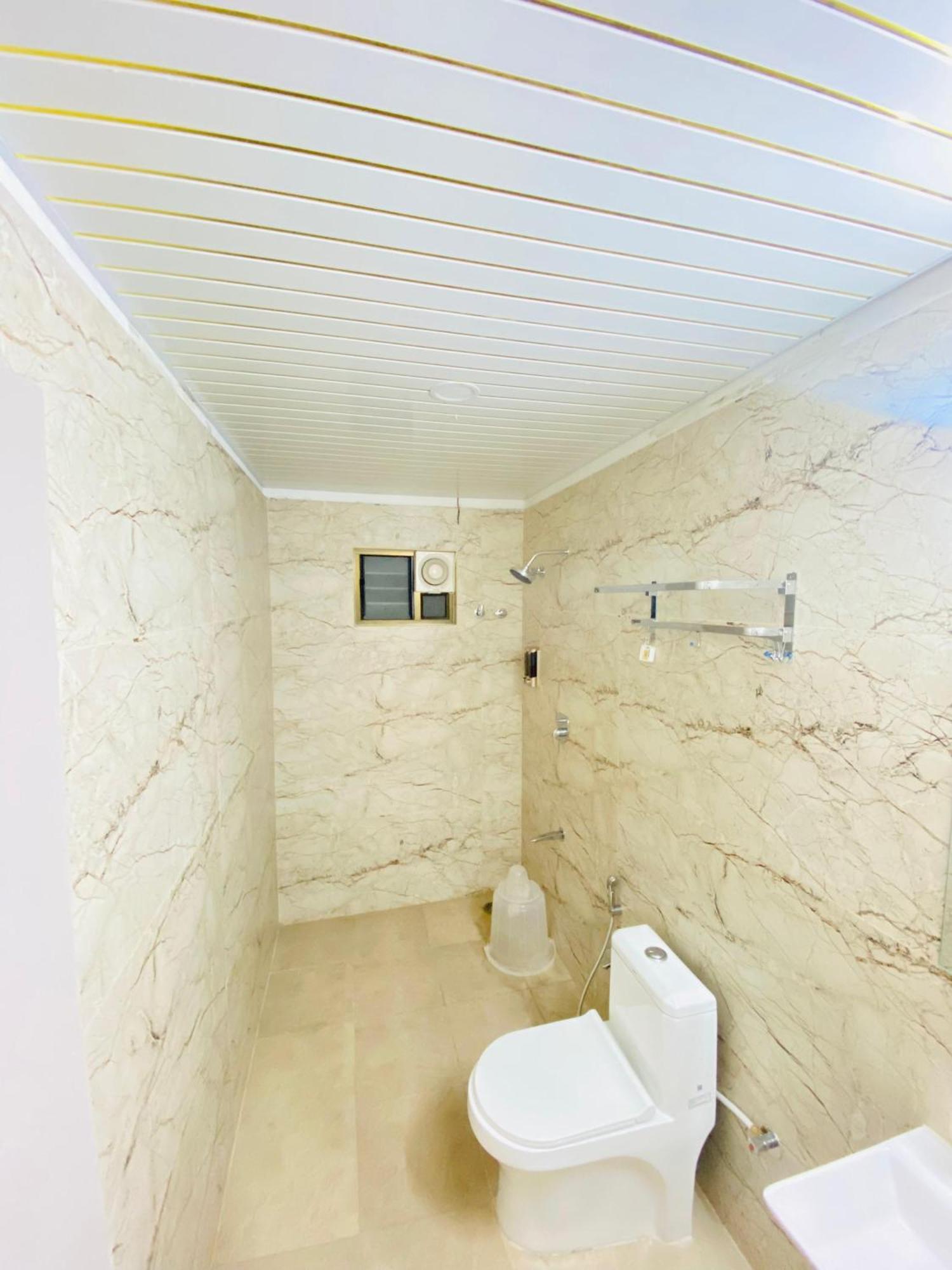 Sahara Tree Hotel 3*