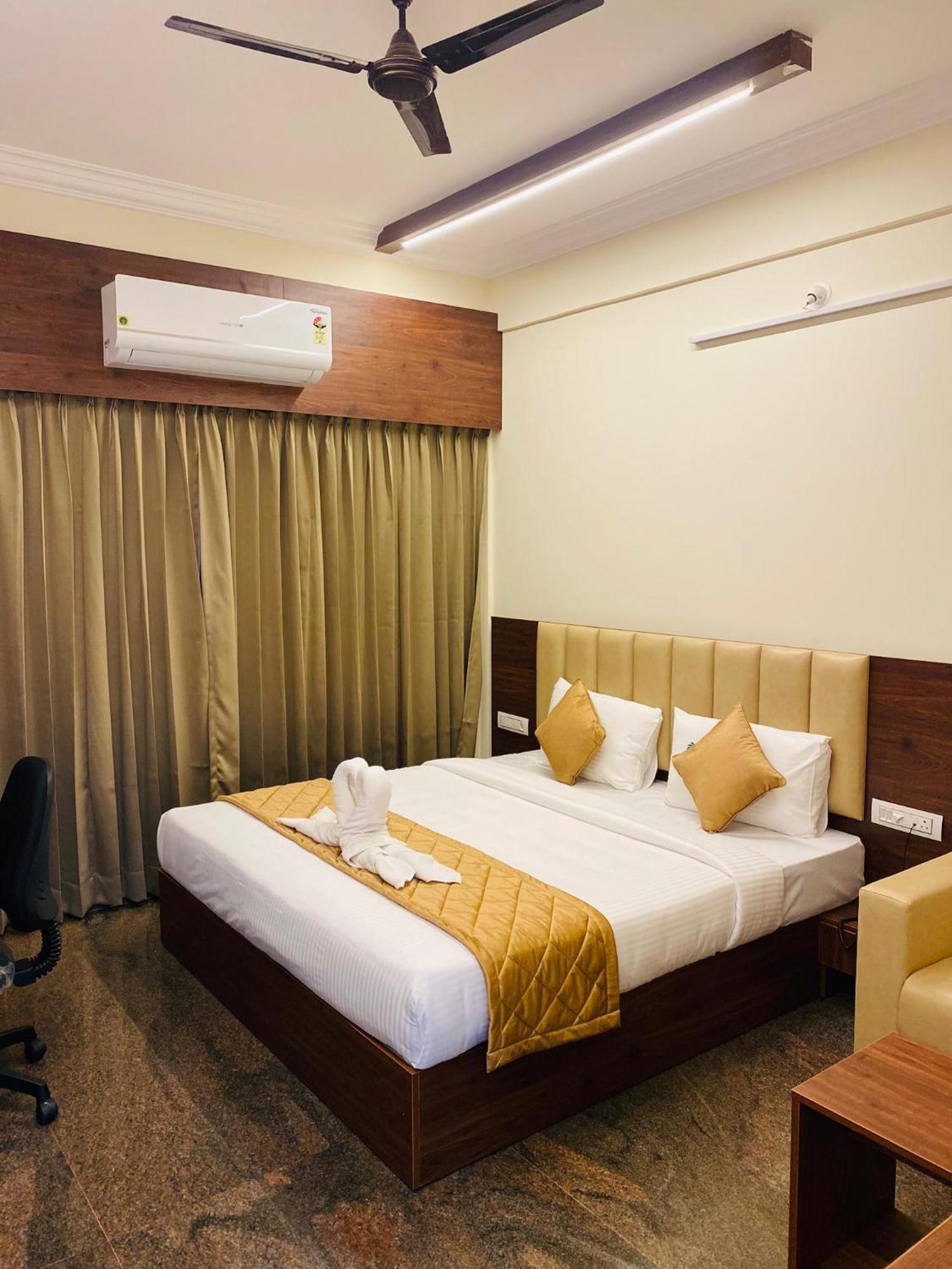 Sahara Tree Hotel