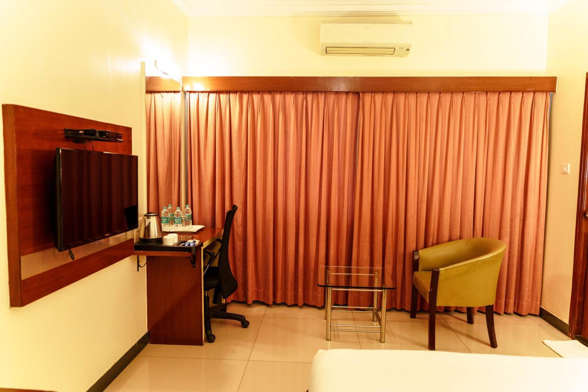 Bisque Magaji Orchid - Near Majestic Railway Station Hotel Bangalore