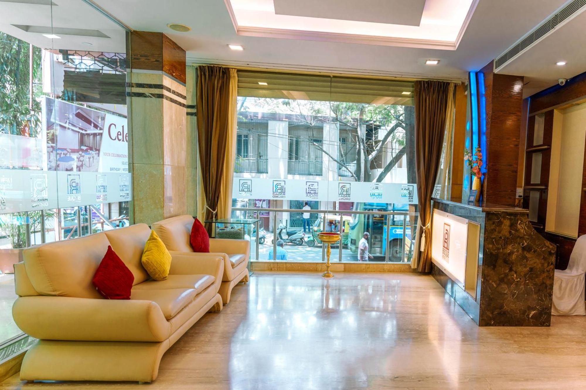 Bisque Magaji Orchid - Near Majestic Railway Station