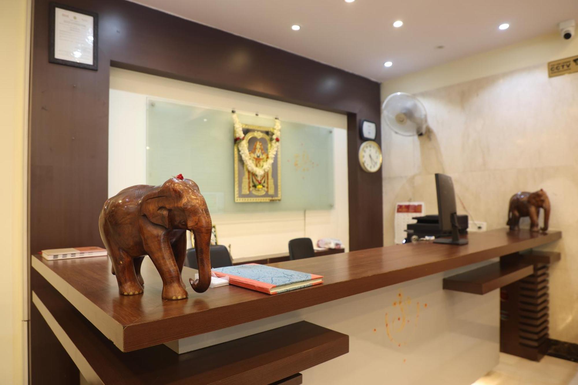Newgoldenresidency Hotel Bangalore