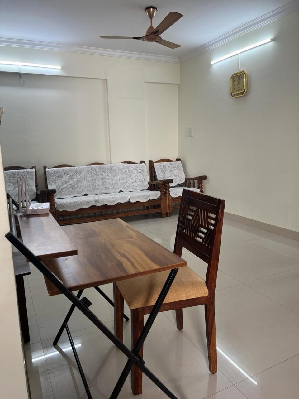 2 Bedroom Family In Cooke Town Bangalore