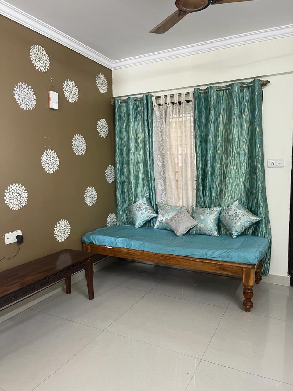Apartment 2 Bedroom Family In Cooke Town *