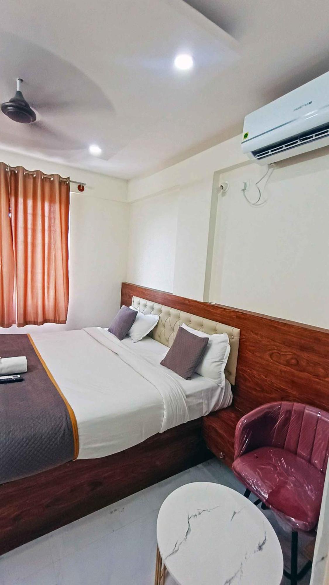 Hotel Orchid Bloom Bangalore