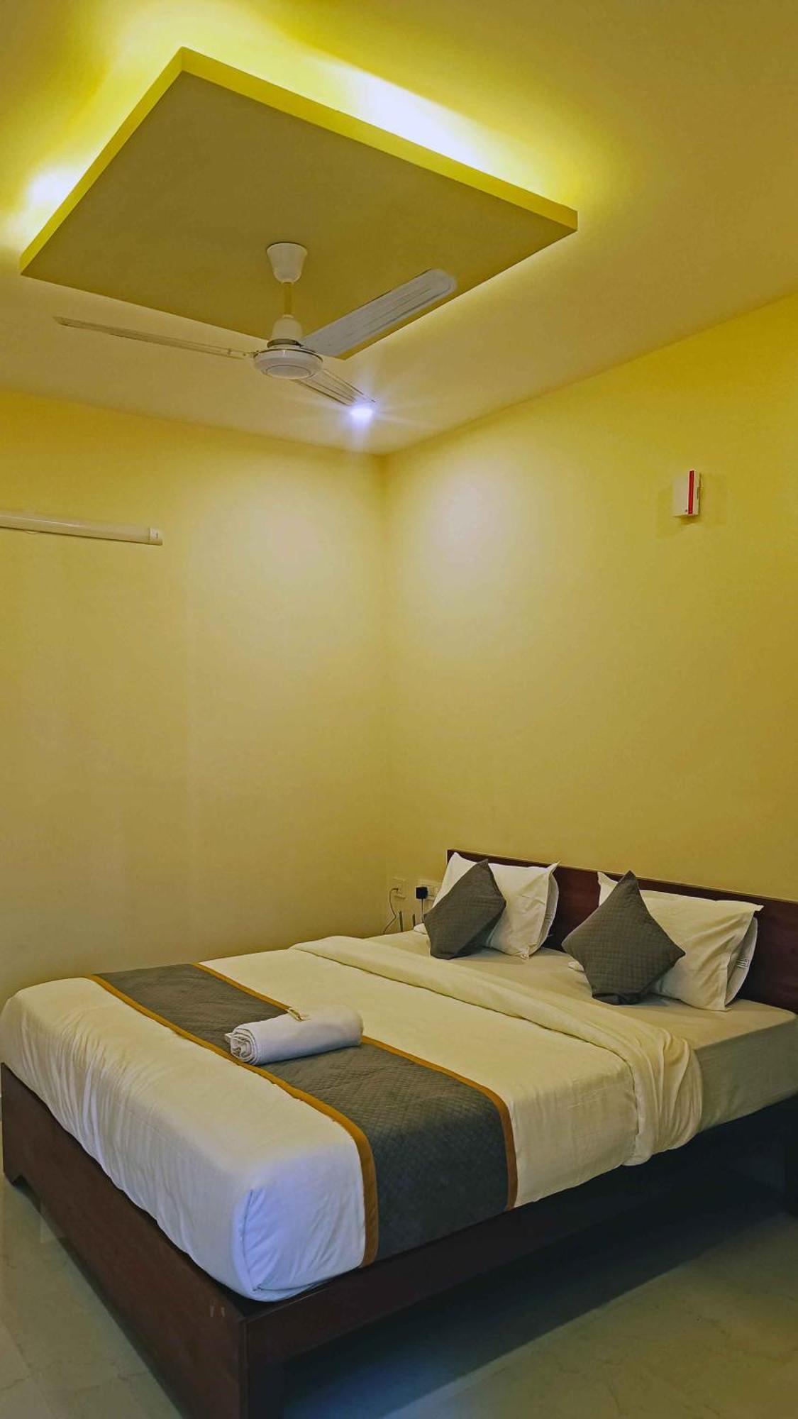 Hotel Orchid 2*