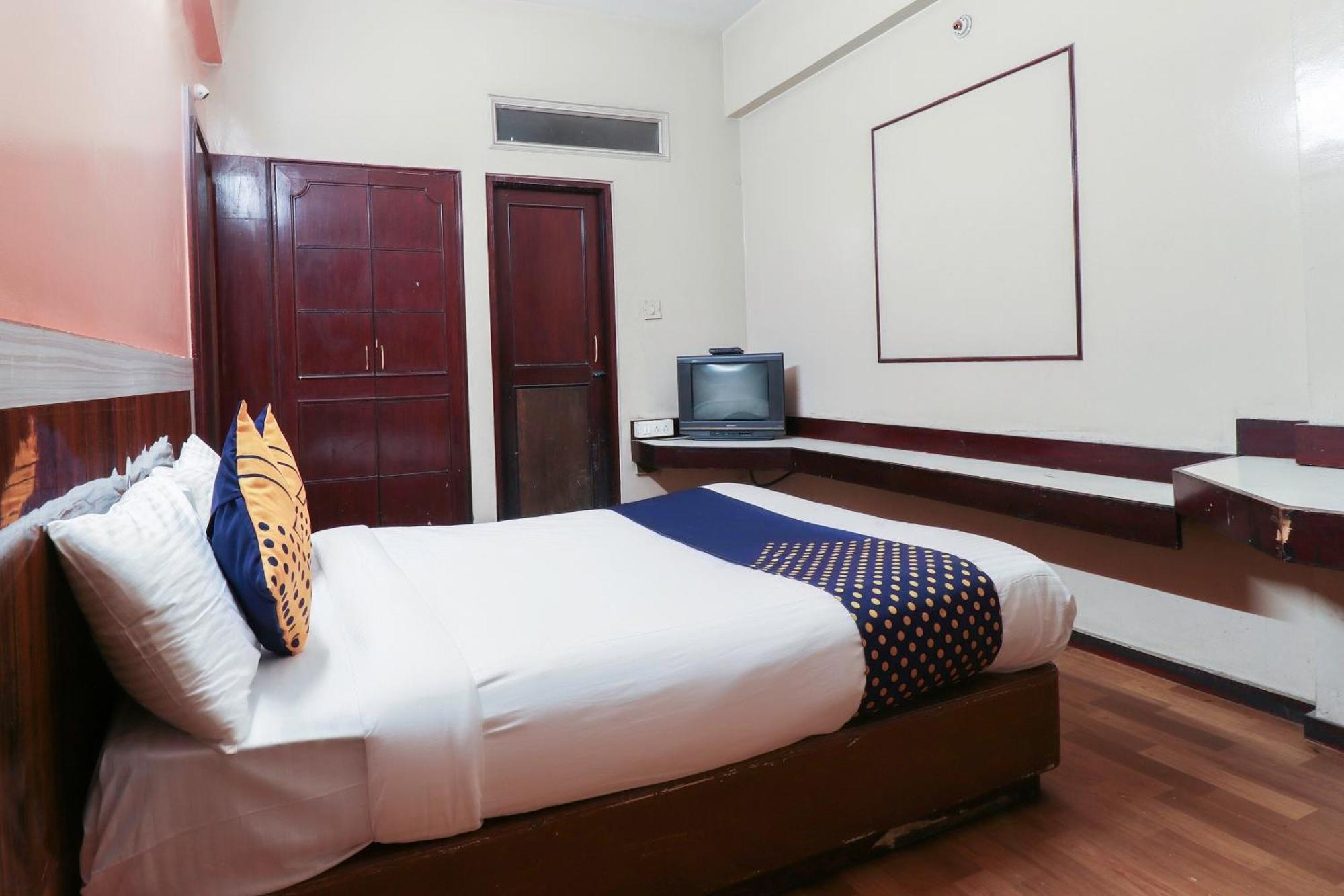 Super O Archana Hotel 2*