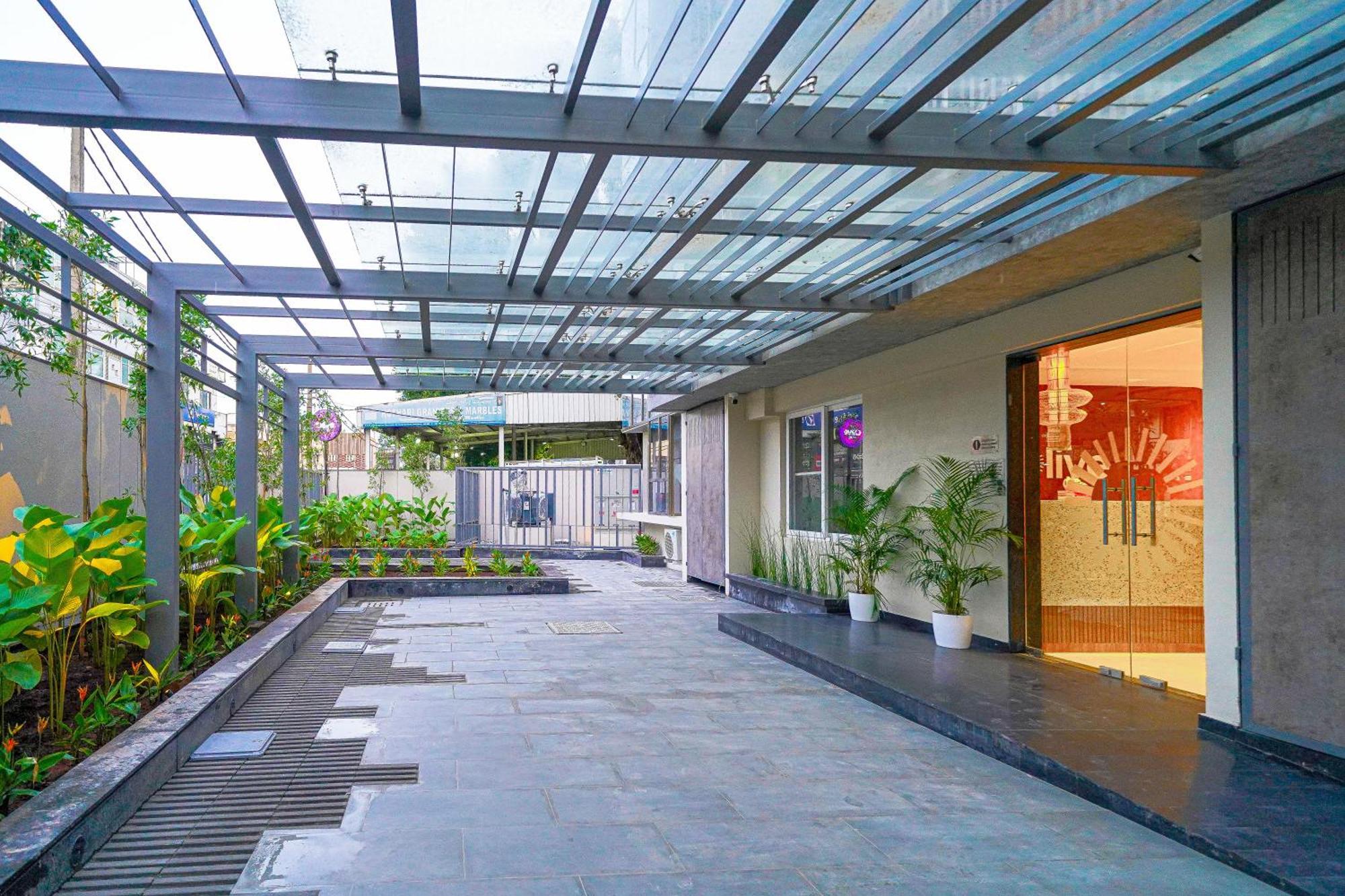 Olive Dairy Circle By Embassy Group Hotel Bangalore