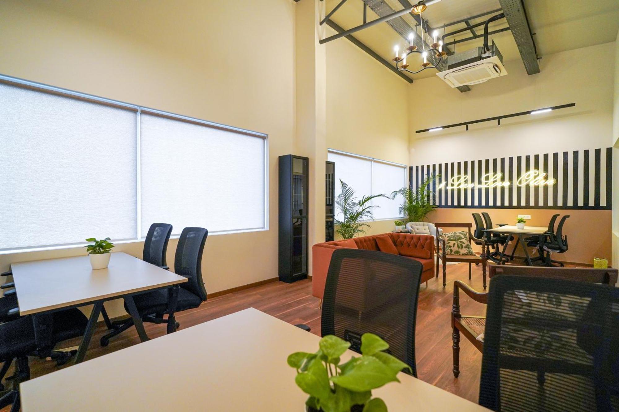 Olive Dairy Circle By Embassy Group Bangalore
