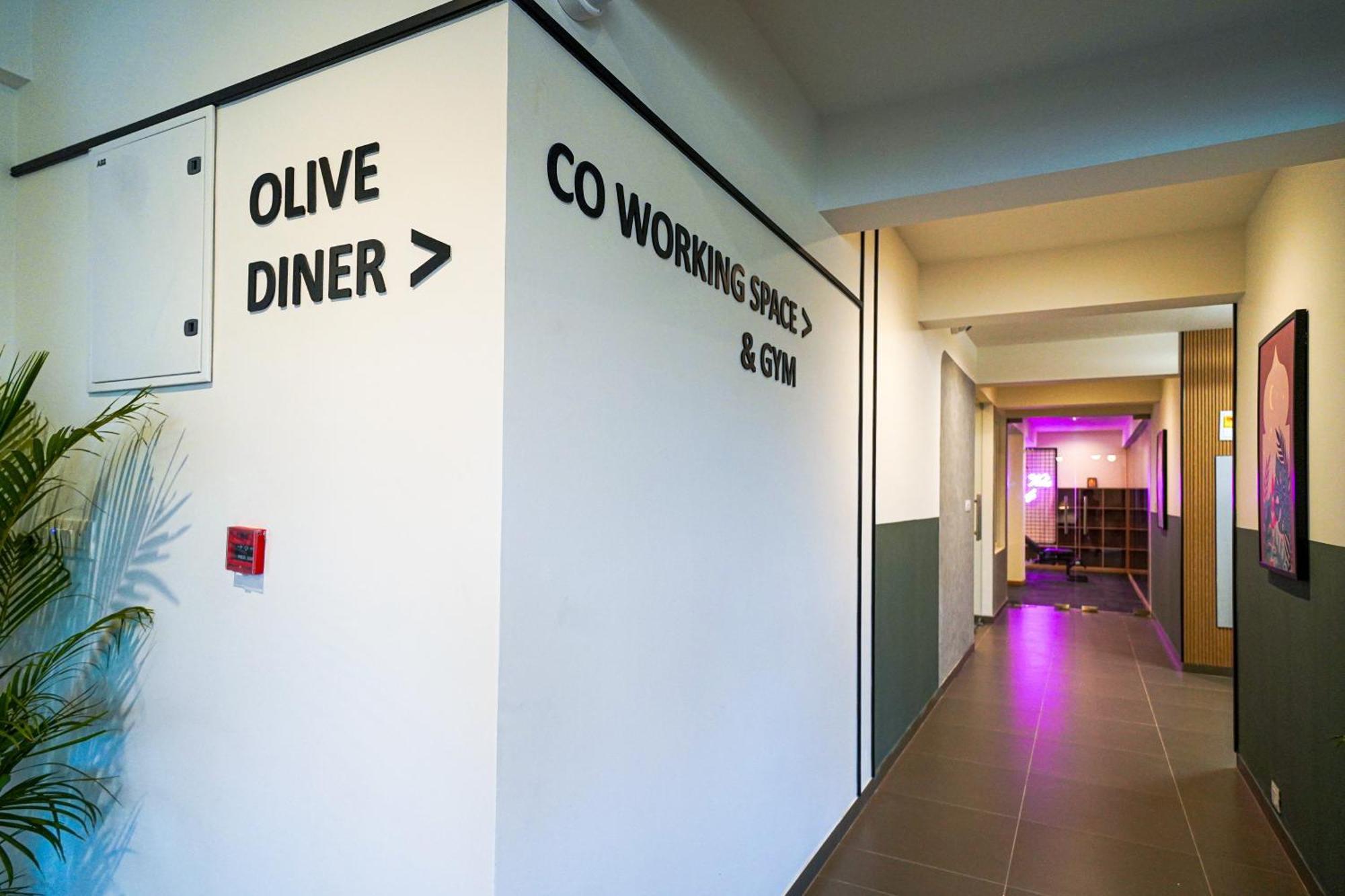 Olive Dairy Circle By Embassy Group Hotel Bangalore