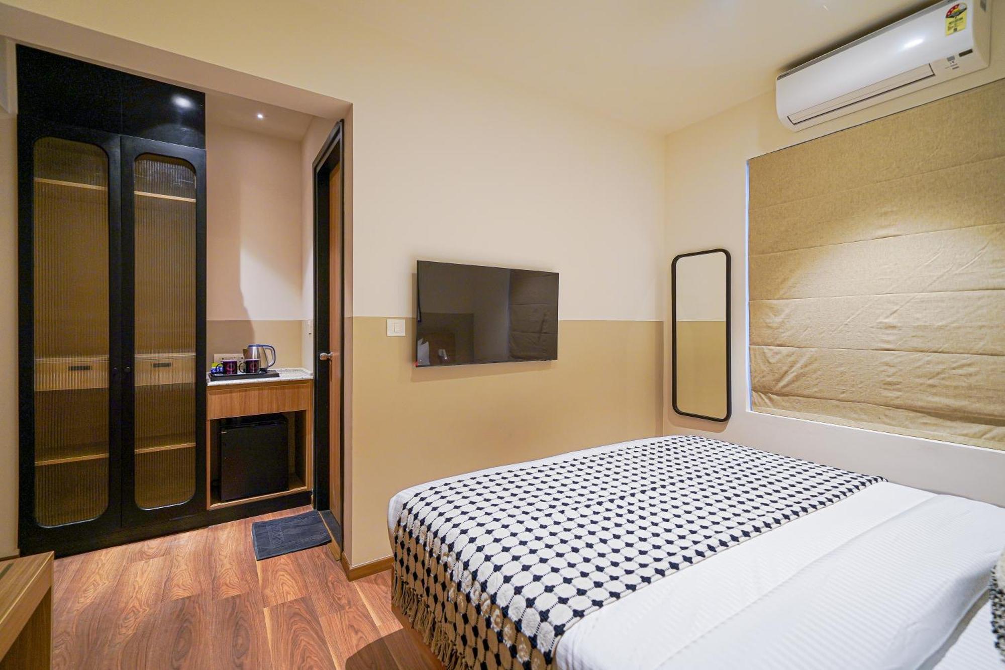 Olive Dairy Circle By Embassy Group Hotel