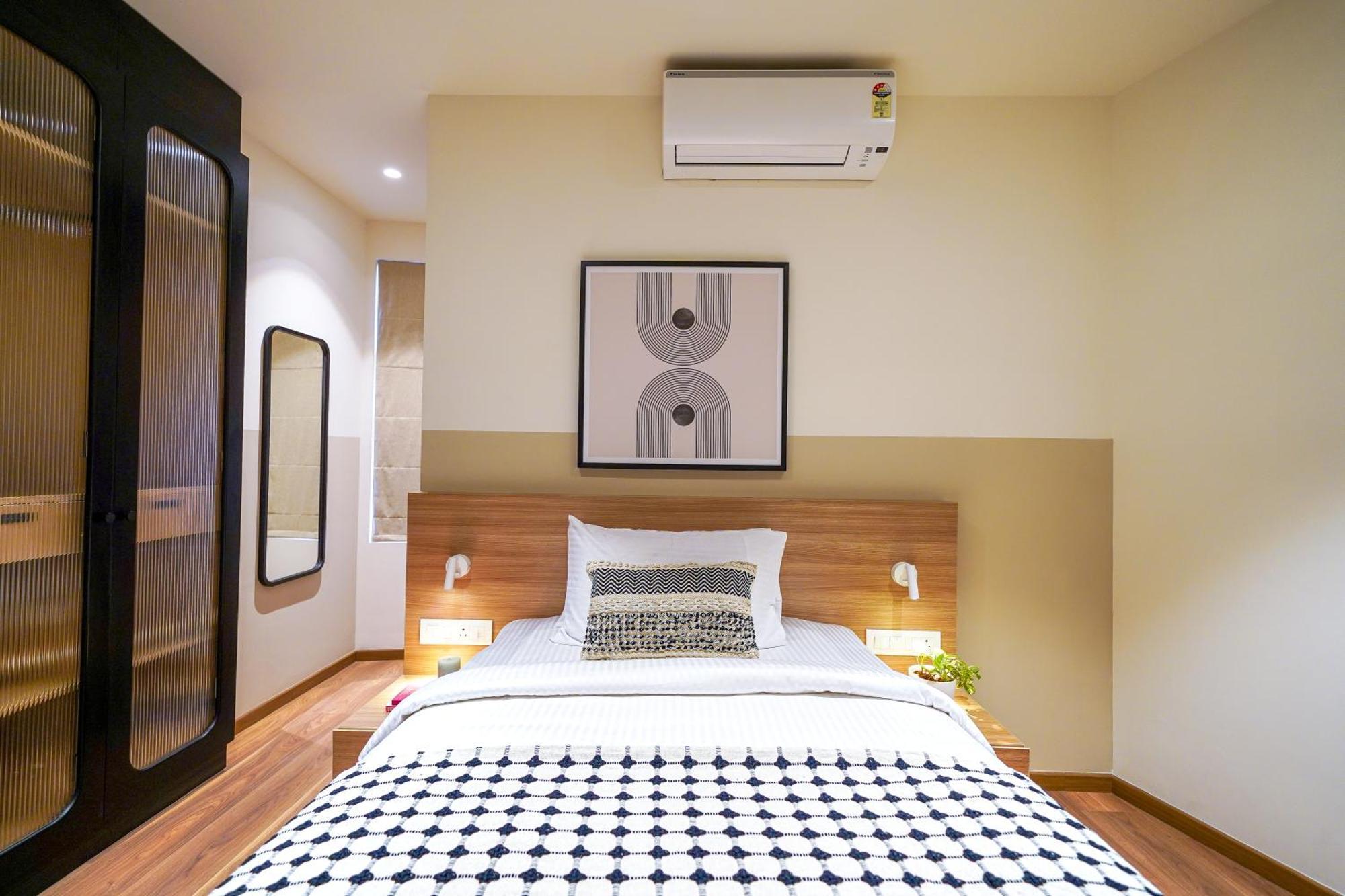 Hotel Olive Dairy Circle By Embassy Group