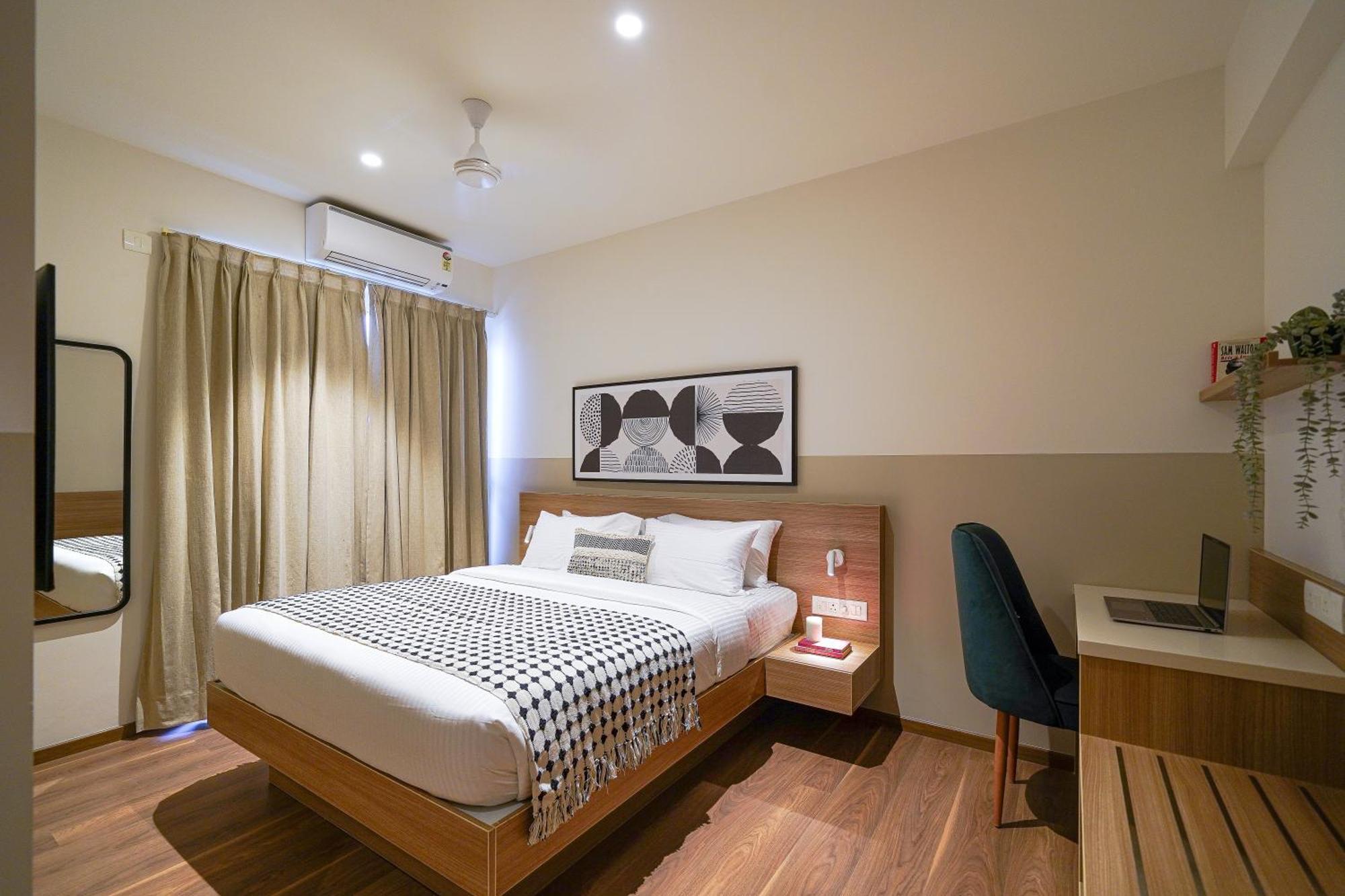 Olive Dairy Circle By Embassy Group Hotel 3*
