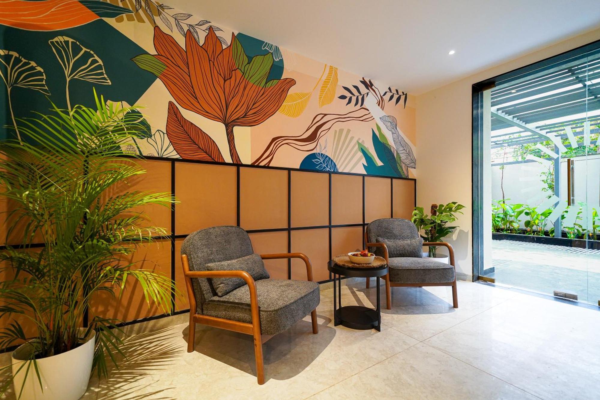 Hotel Olive Dairy Circle By Embassy Group 3*