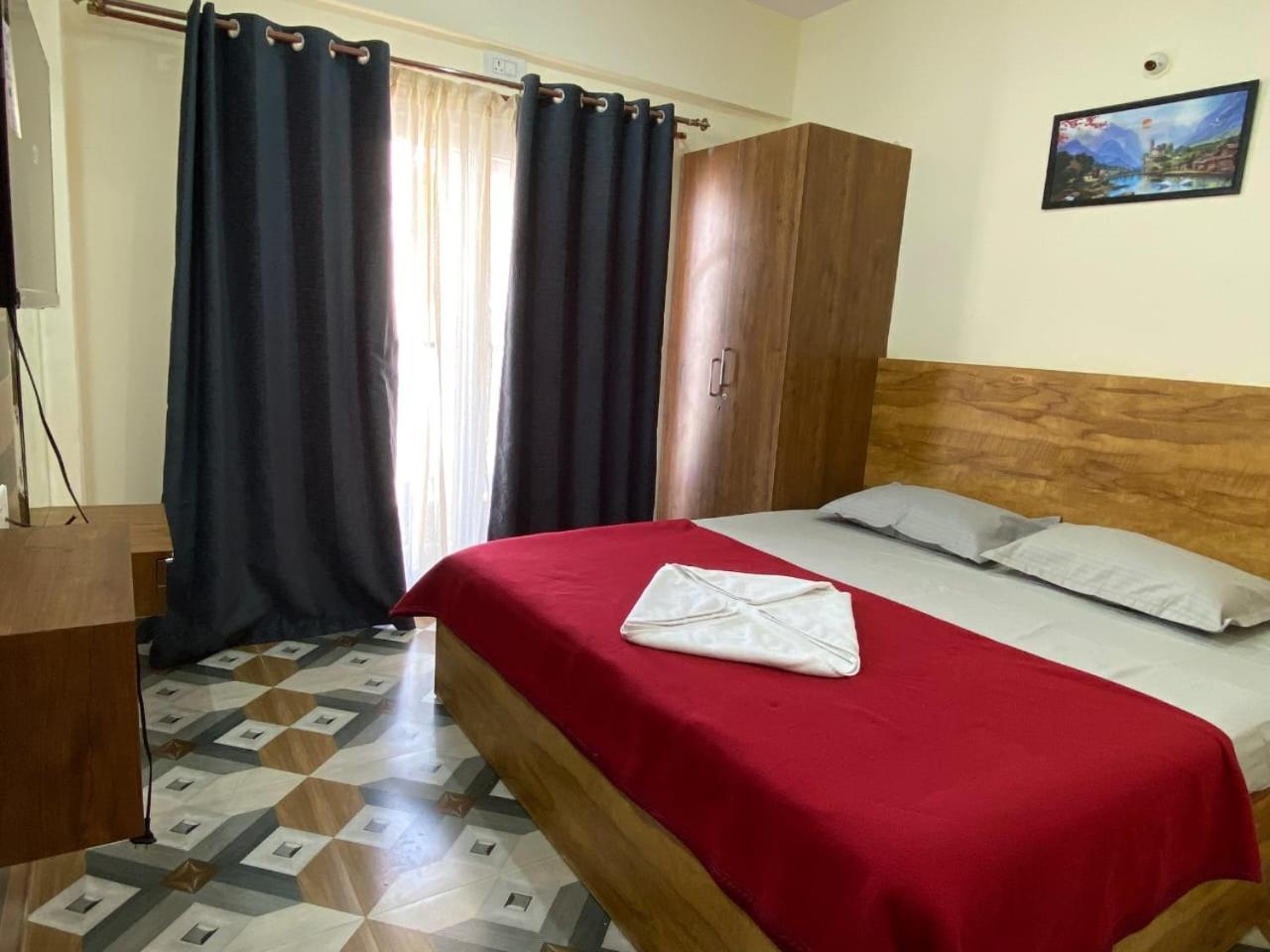 Octave Hkp Residency Hotel *
