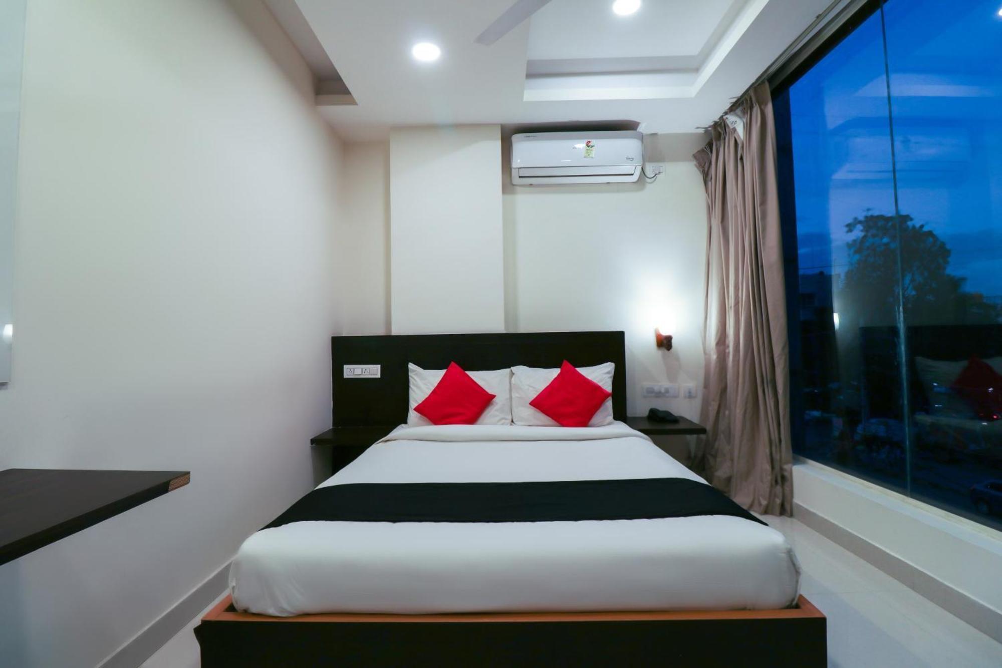 Capital O Gn Hotel