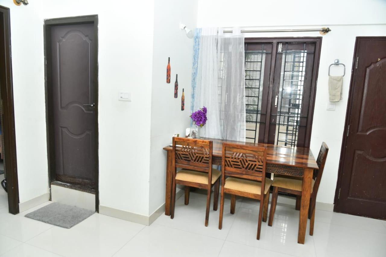 2 Bedroom Family In Cooke Town *