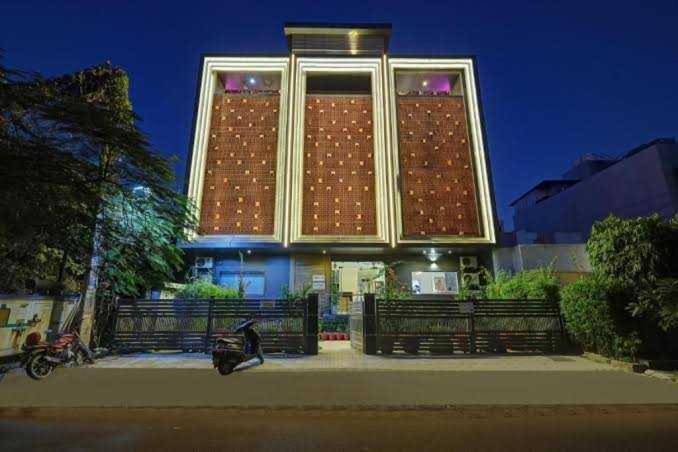 Hotel Townhouse Konanakunte Cross Metro Station