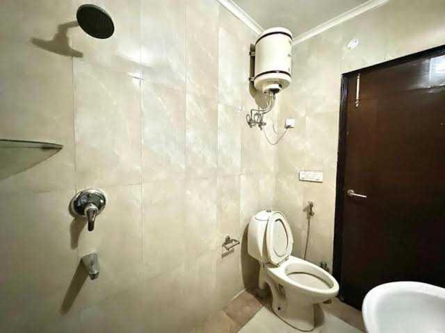 Hotel Townhouse Konanakunte Cross Metro Station